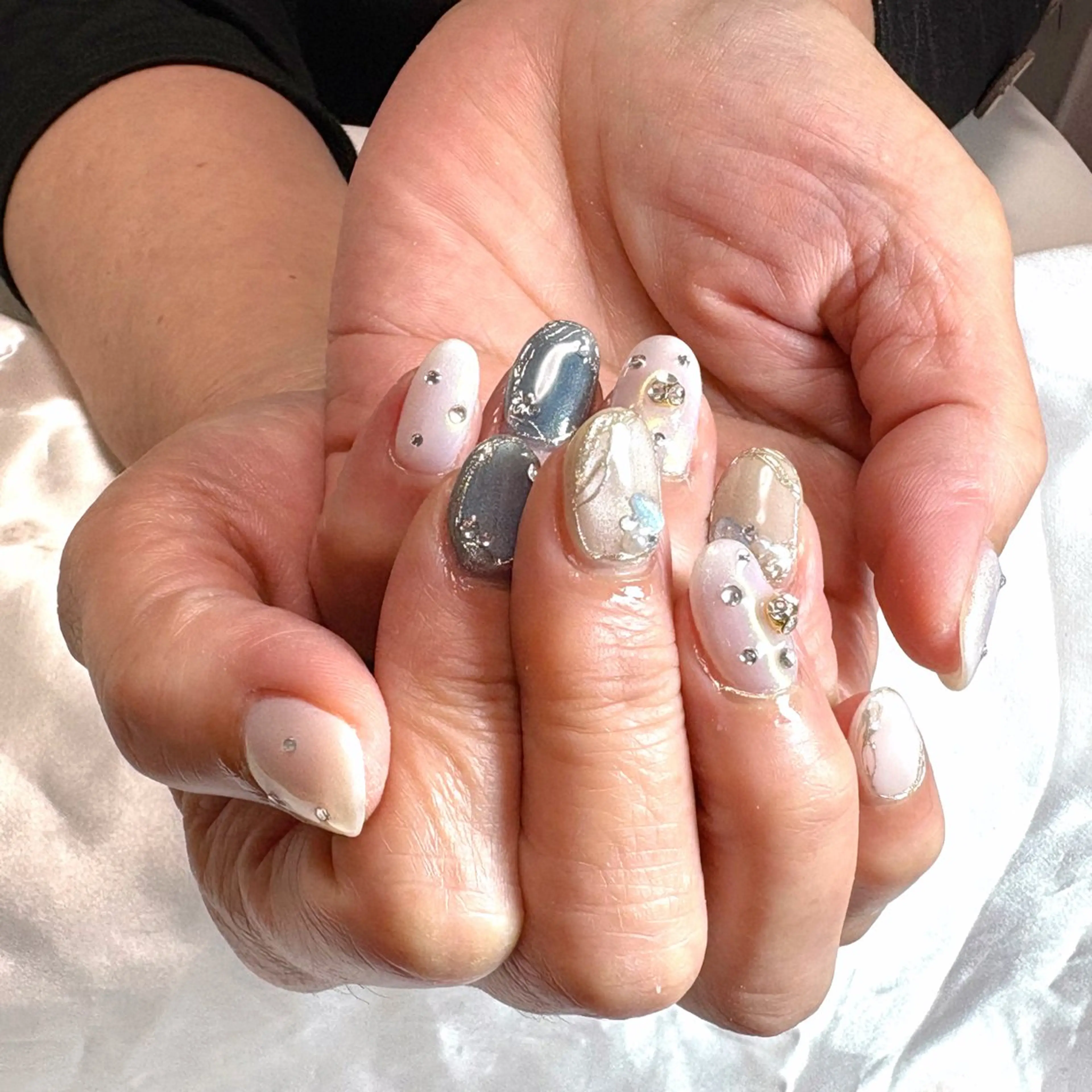 カウンセリング、デザインの相談はこちらの写真