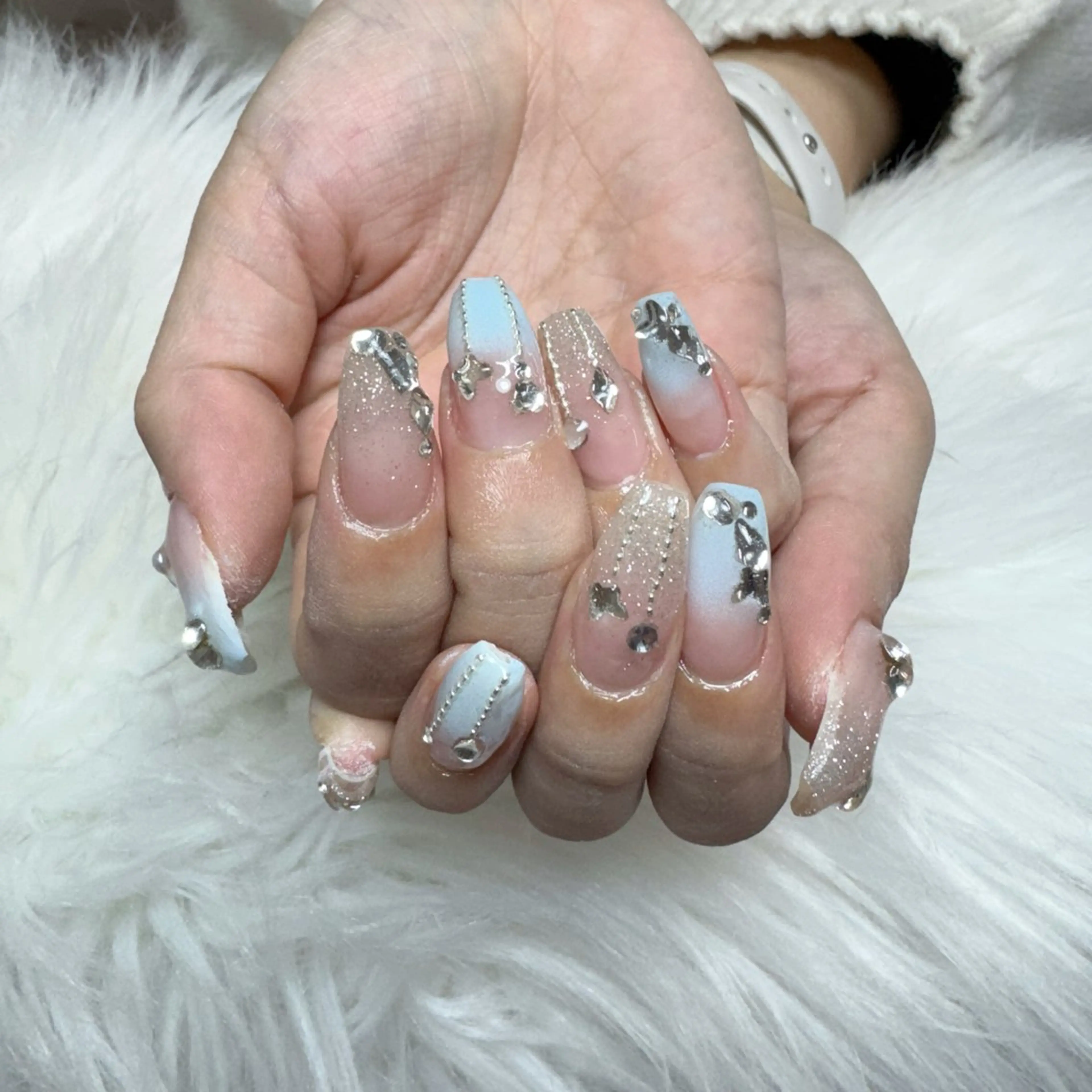 ネイル ハンドネイル 🧸yuki🍯 パラジェル取扱店🐝のネイルデザイン