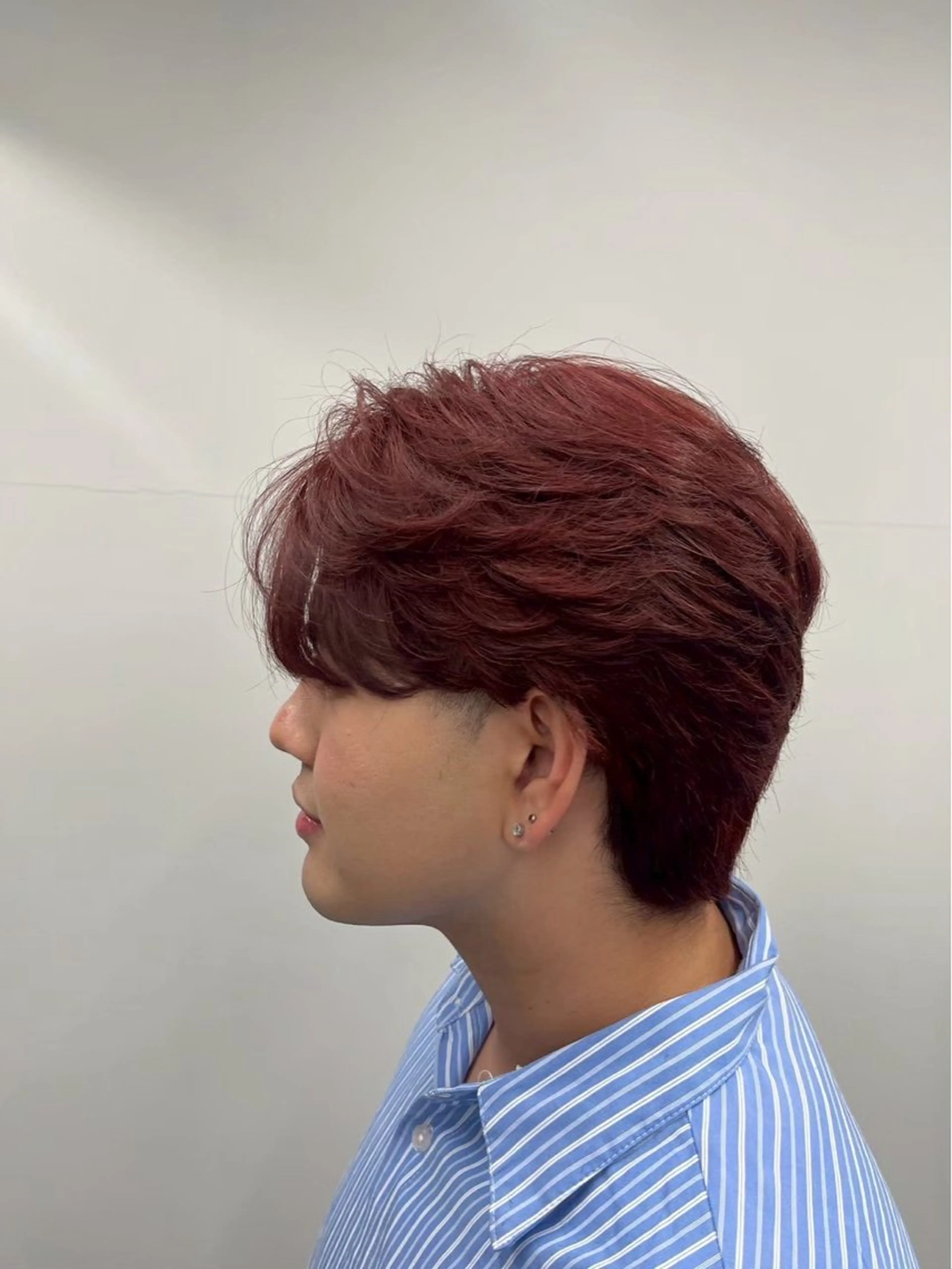 ショート カラー メンズ センターパート レッドカラー 坂本響 メンズカット/パーマのヘアスタイル