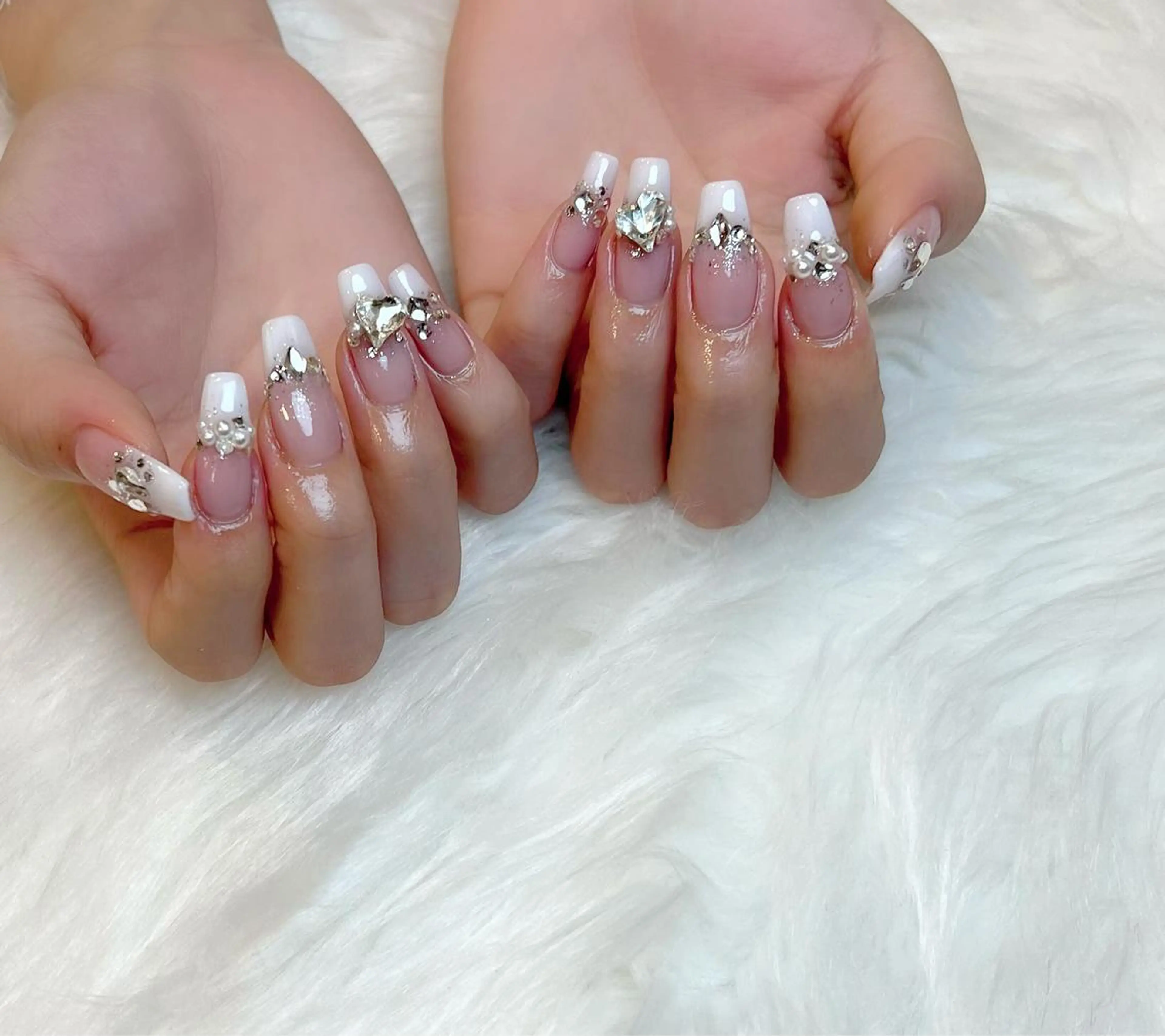 ネイル ハンドネイル Lino+ ネイル&よもぎ蒸しのネイルデザイン