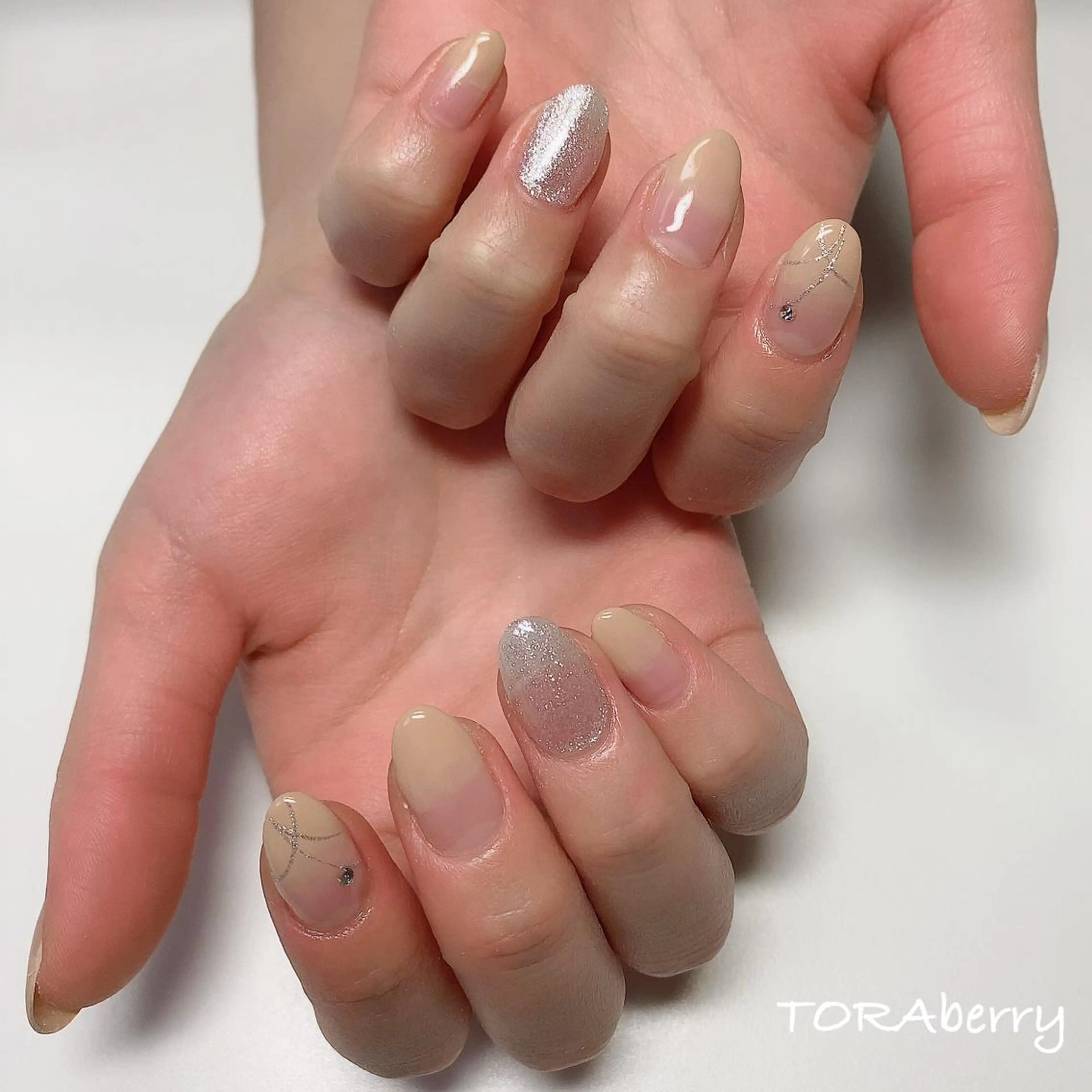 ネイル ネイリスト なつみのネイルデザイン