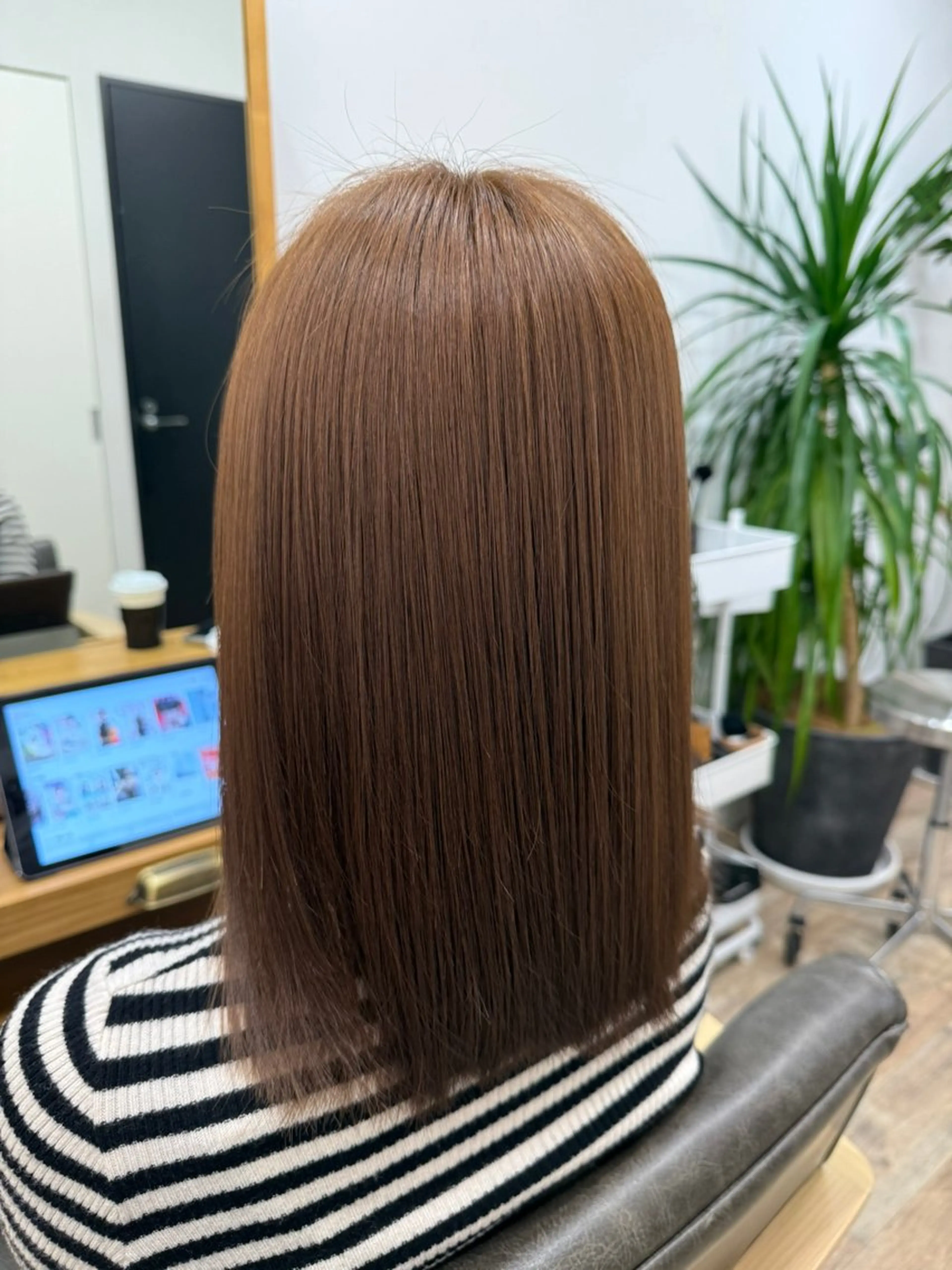 セミロング カラー ブラウンカラー 艶カラー🎀Cara アシスタントwakoのヘアスタイル