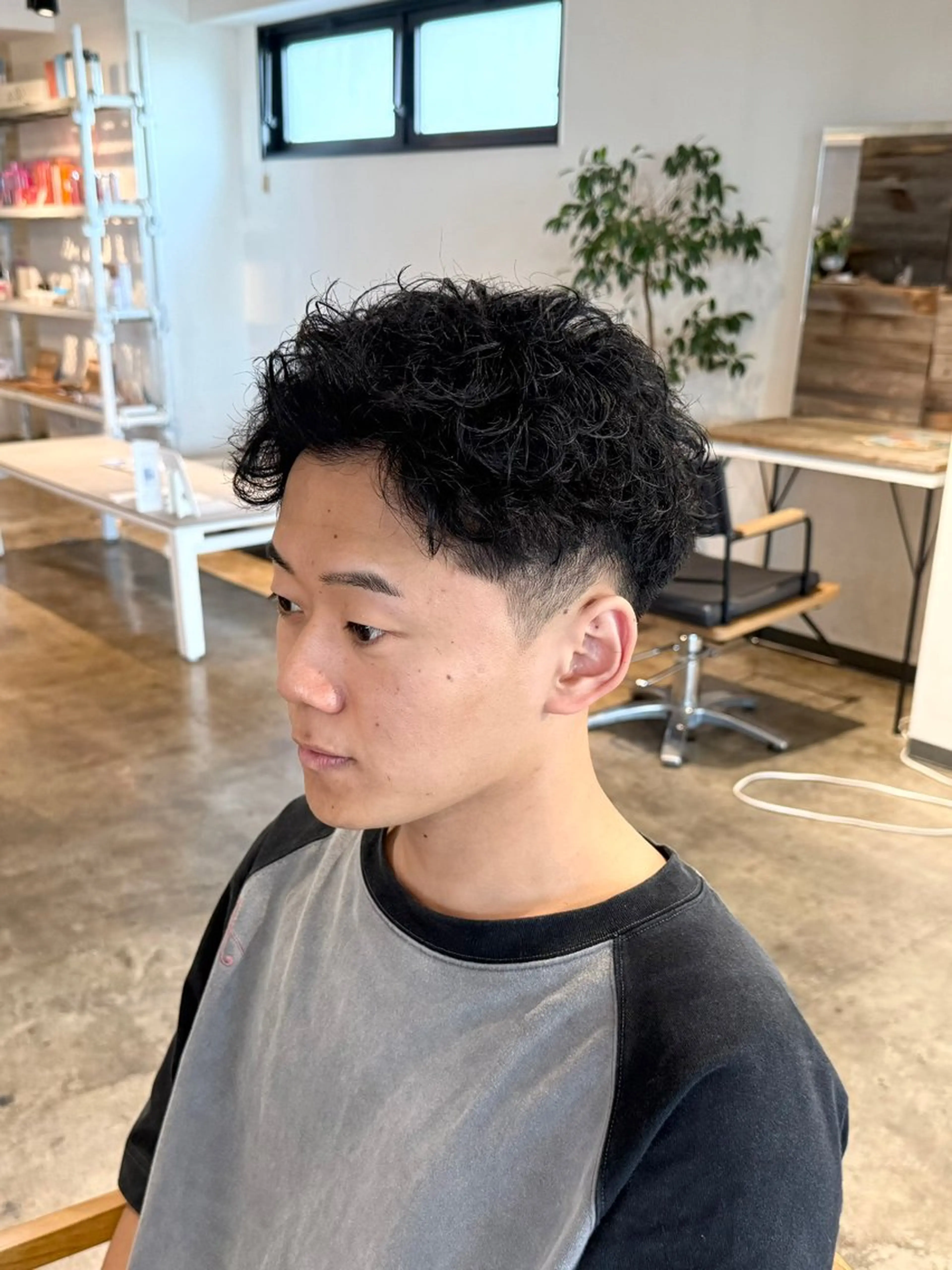 メンズ フェードカット メンズパーマ スパイキーショート カット ヘアカラー パーマ トリートメント 骨格補正施術/メンズ 専門美容師/YUYAのヘアスタイル