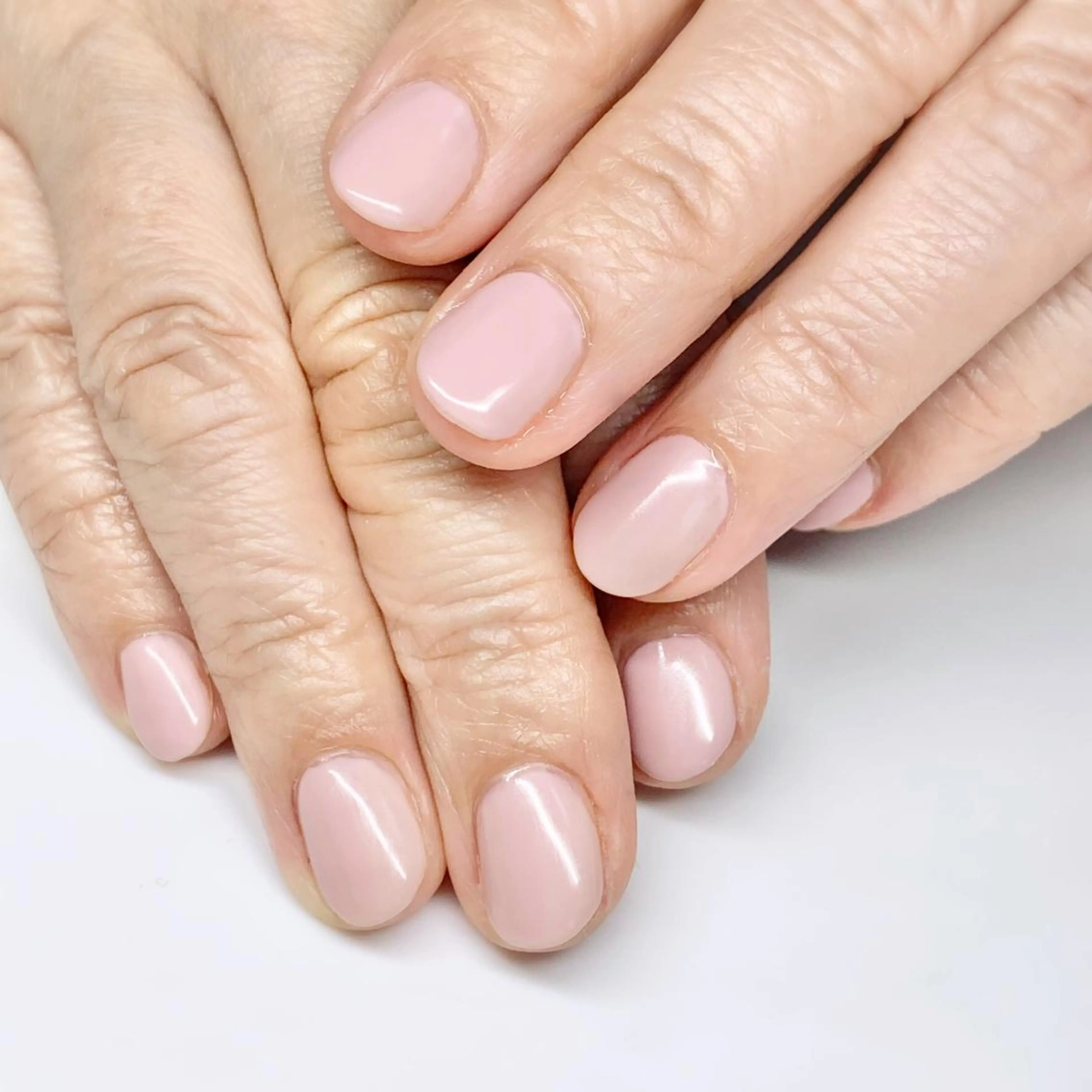 ネイル 近鉄奈良 カラー　うのさくらのヘアスタイル