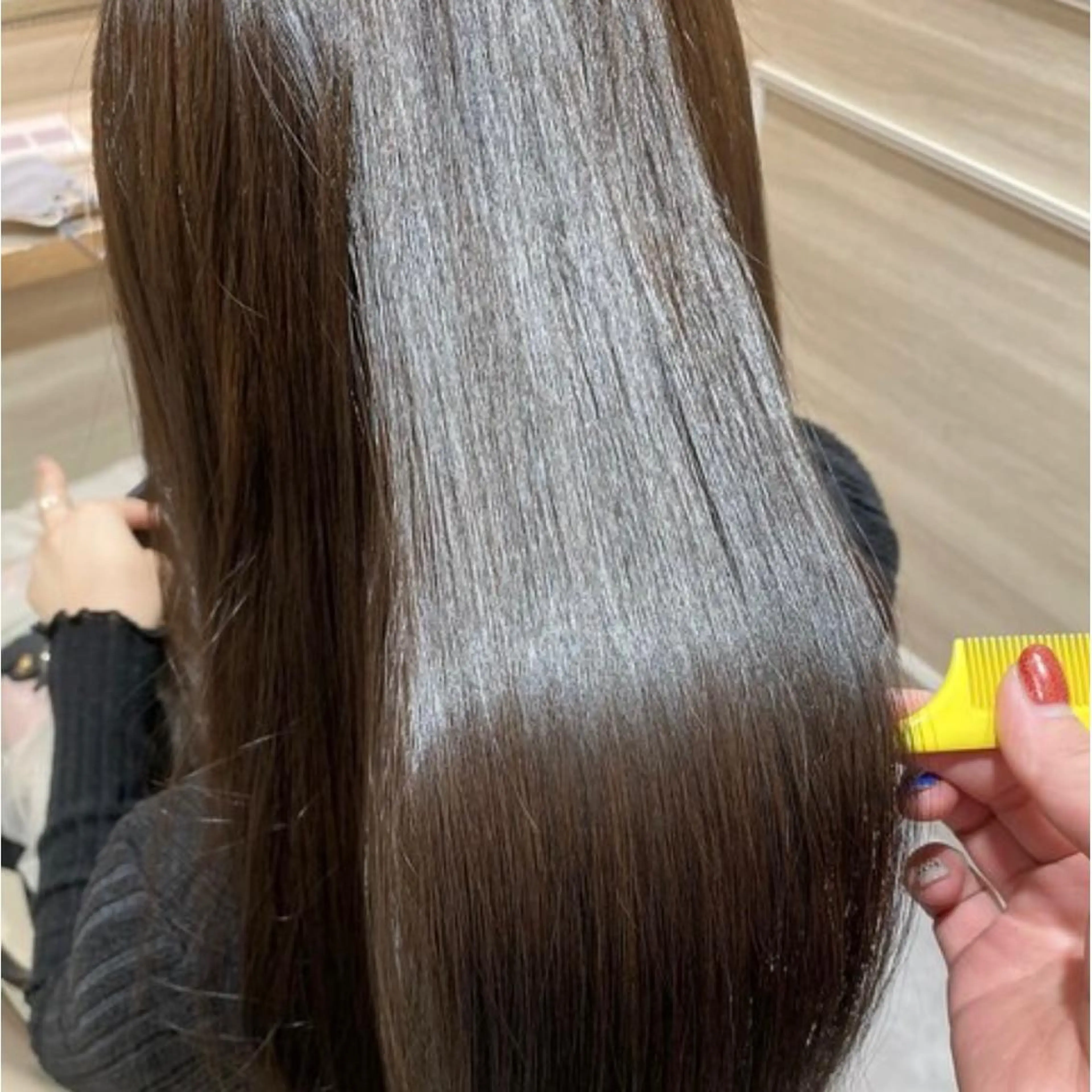 ロング 髪質改善 トリートメント サコ ミのヘアスタイル