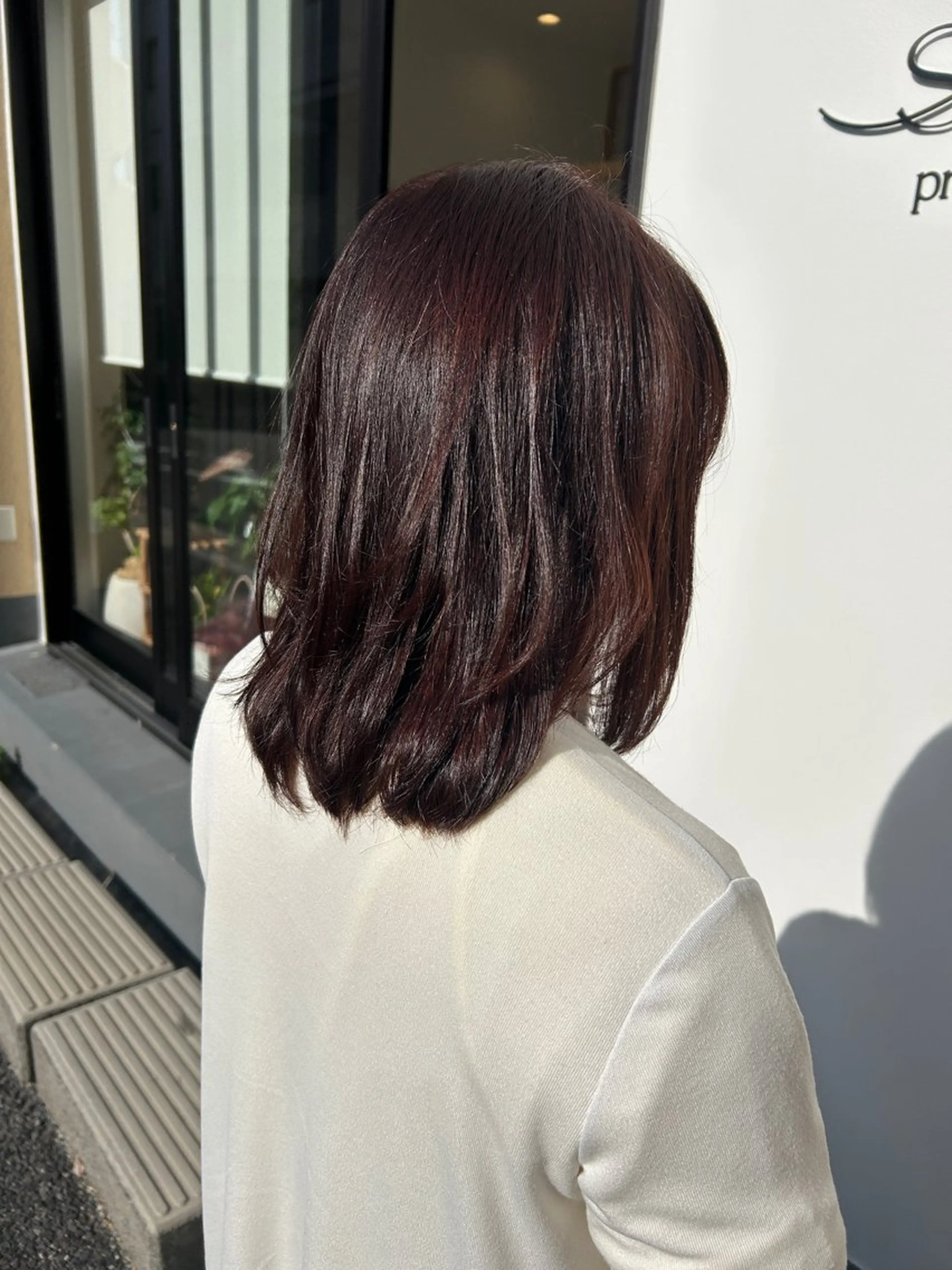 ミディアム カラー 切りっぱなしボブ ブラウンカラー 透明感カラー ボブ 髪質改善 カット ヘアカラー トリートメント ヘッドスパ 久木原 ゆりのヘアスタイル