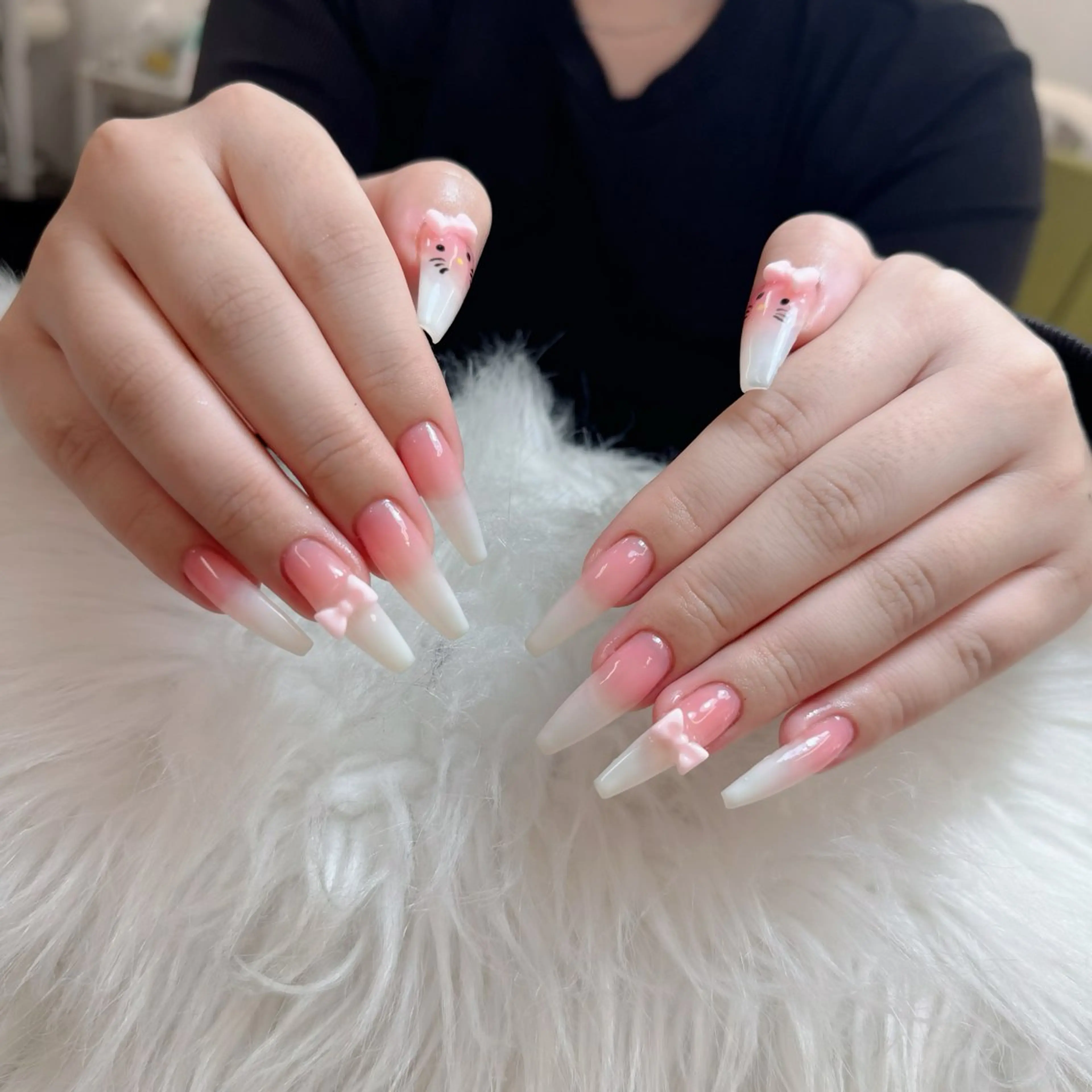 ネイル ジェルネイル 韓国ネイル マグネットネイル ネイルチップ 冬ネイル Lenie Nail Salonのネイルデザイン