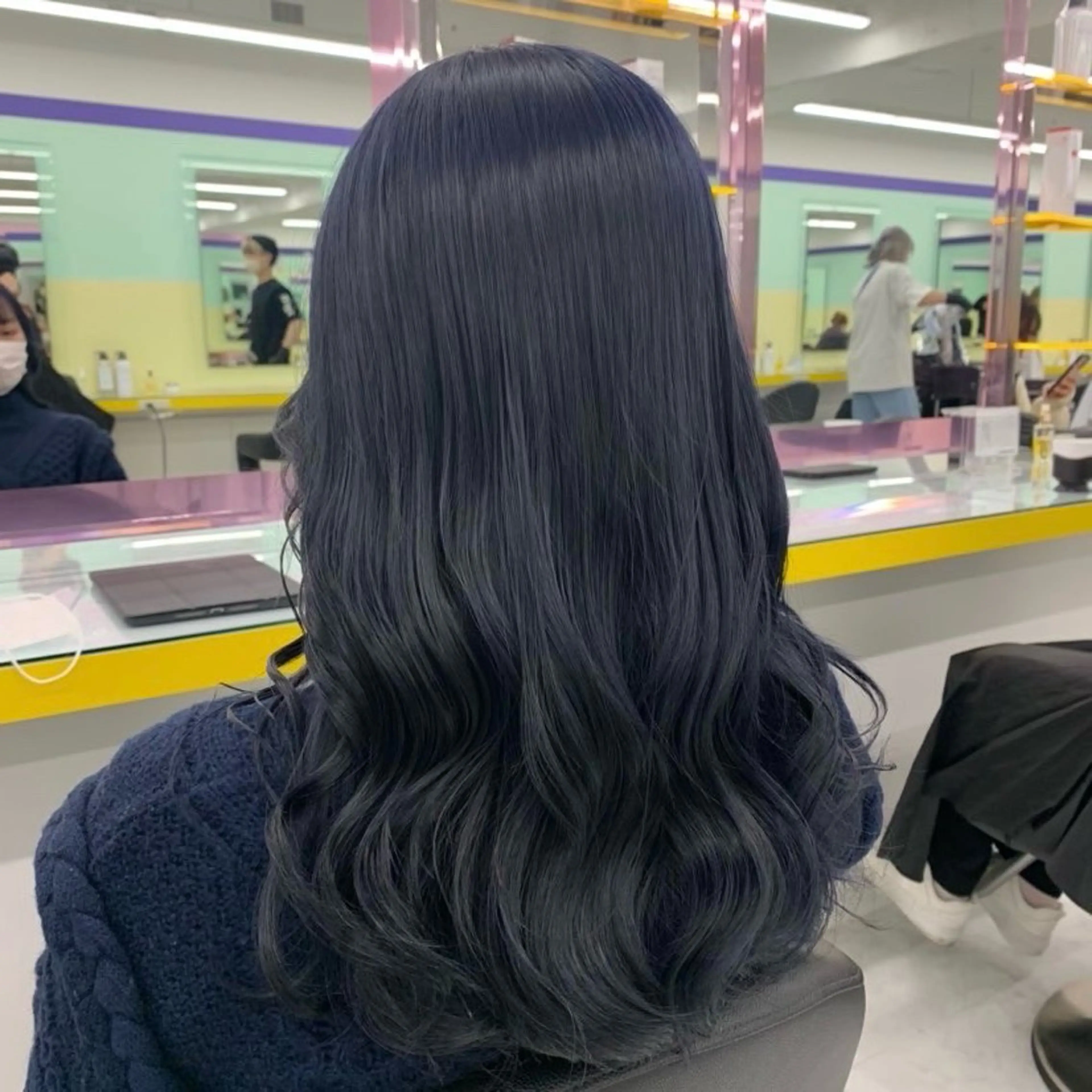 ロング カラー ヘアカラー トリートメント ヘッドスパ ヘアセット 🦋色落ち綺麗カラー メンズYUZU🦋‪のヘアスタイル