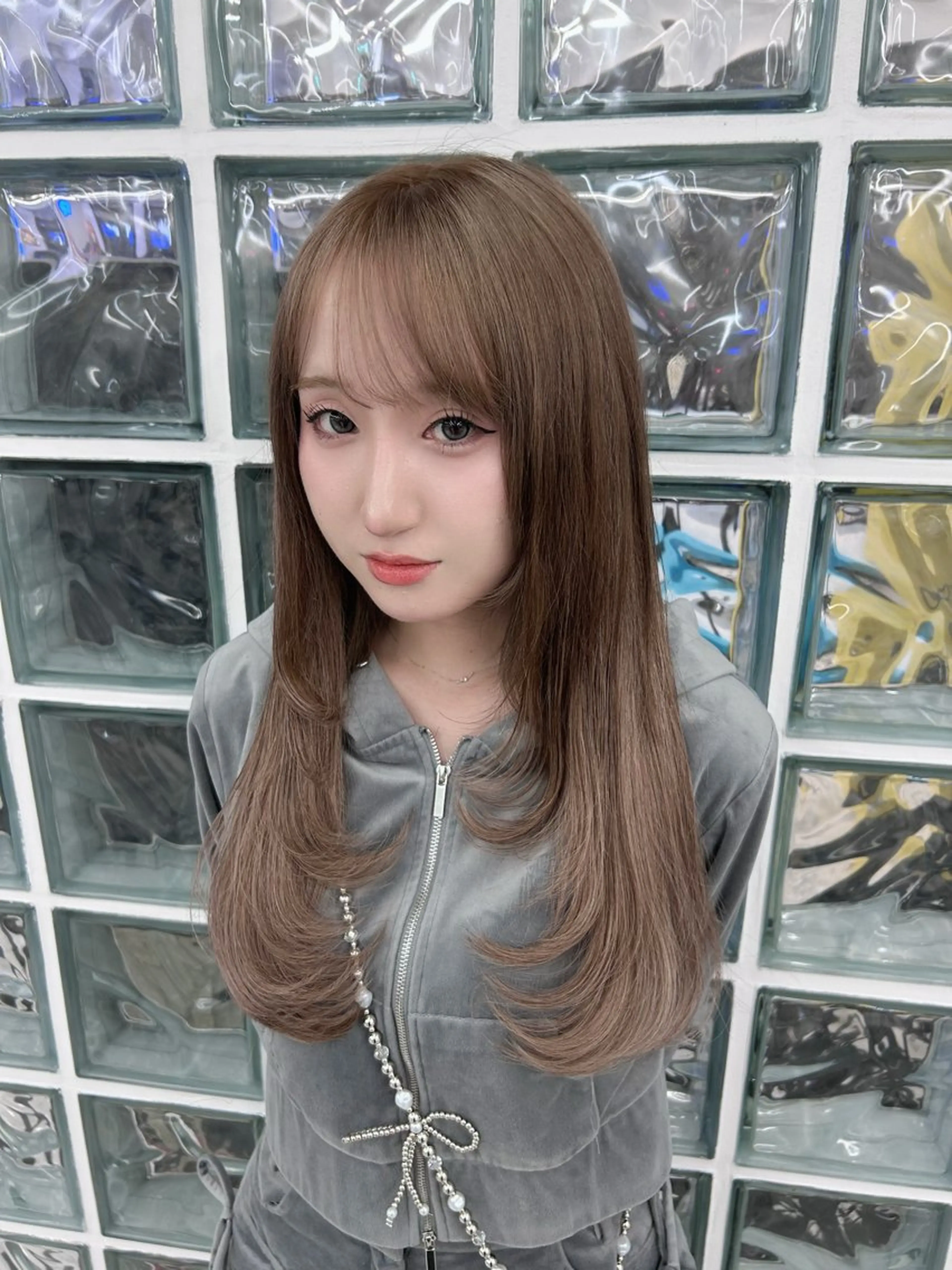 ロング エクステ レイヤーカット エクステ 三尾 樺緒のヘアスタイル