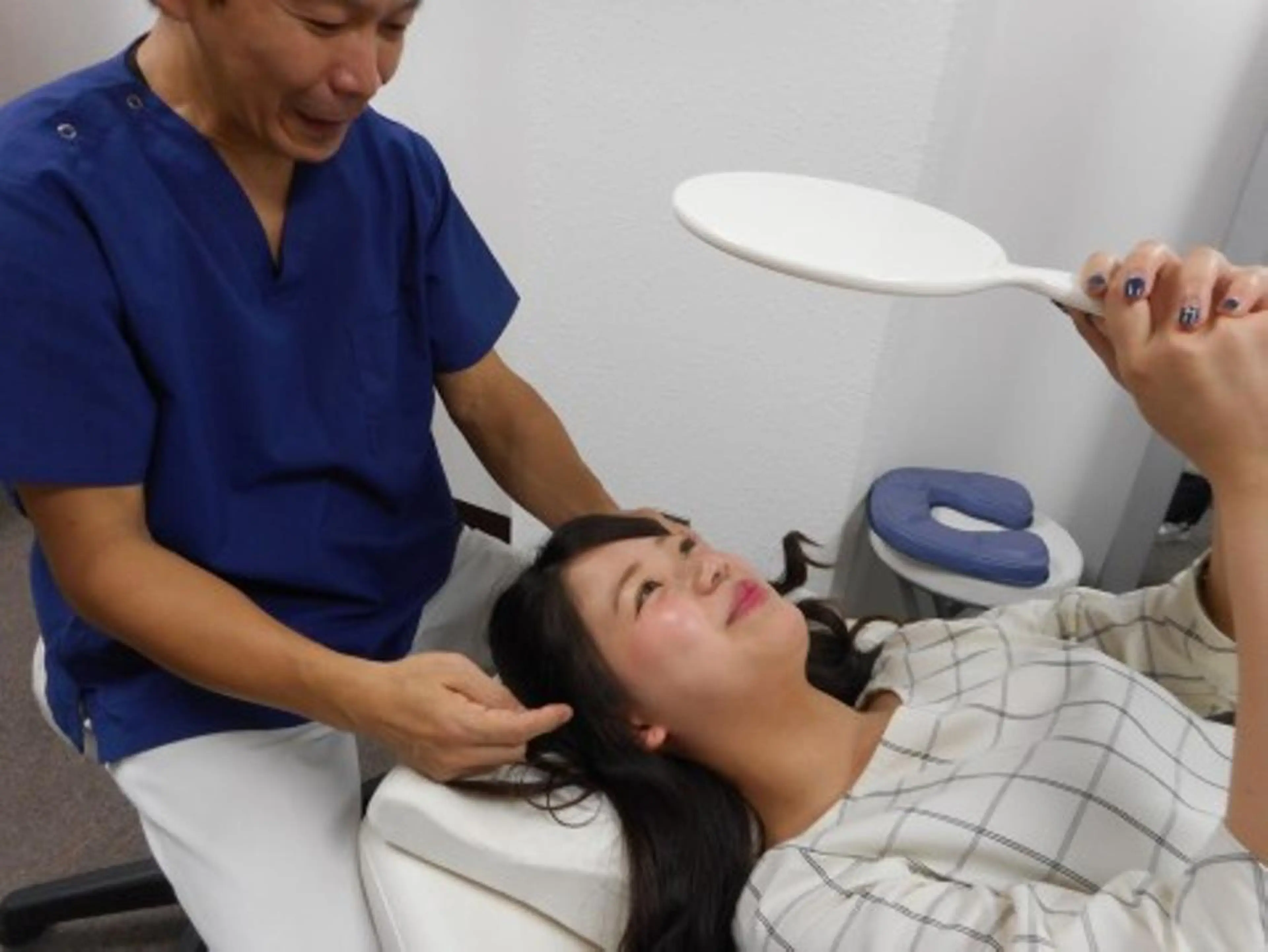 学割U24 【顔の歪み】非対称な顎,エラ,頬をシンメトリーに￥11,600→ ￥3,980の写真