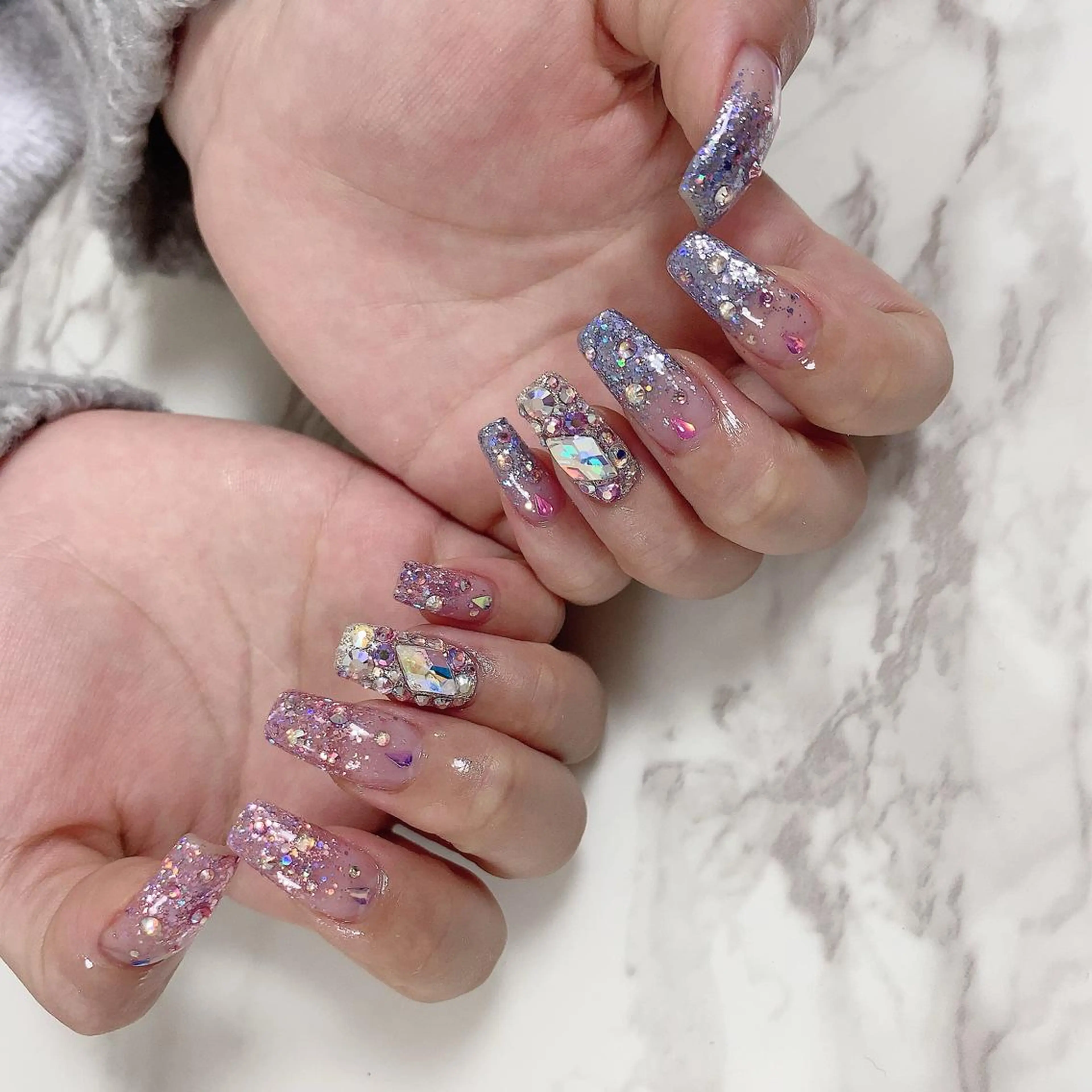 ネイル キラキラネイル SOL NAILのネイルデザイン