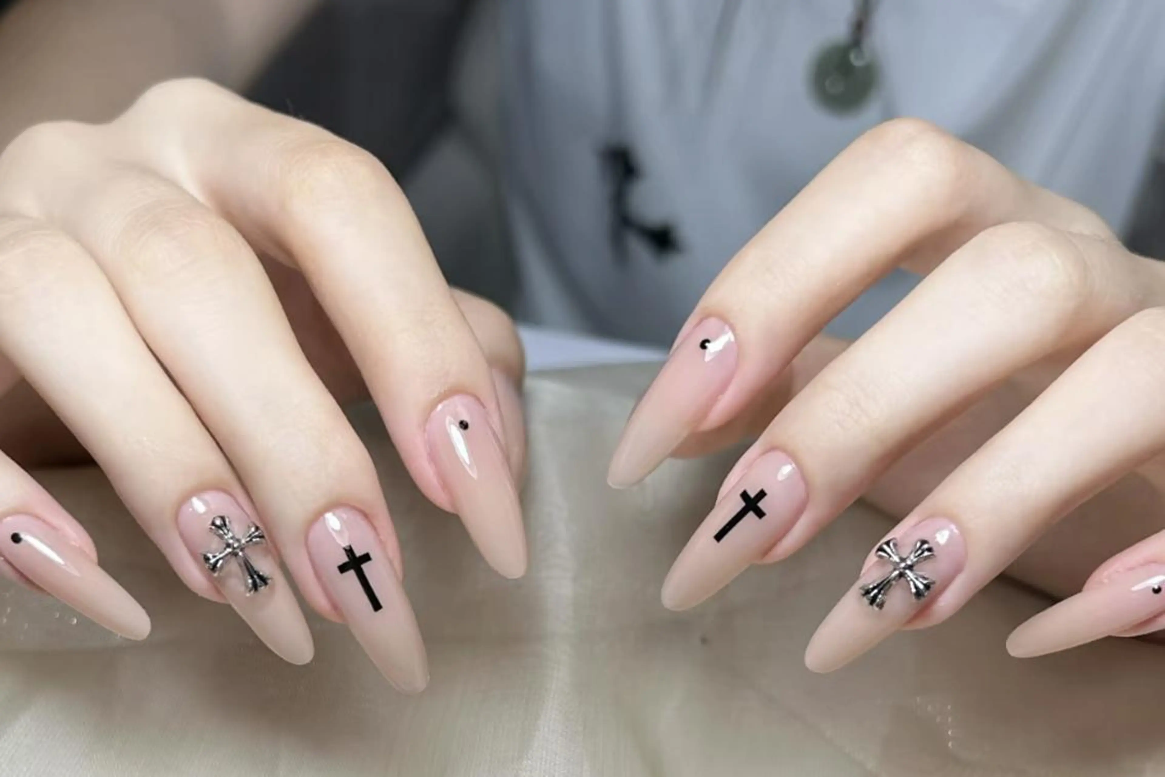 ネイル ハンドネイル Pure&Rich Nailのネイルデザイン