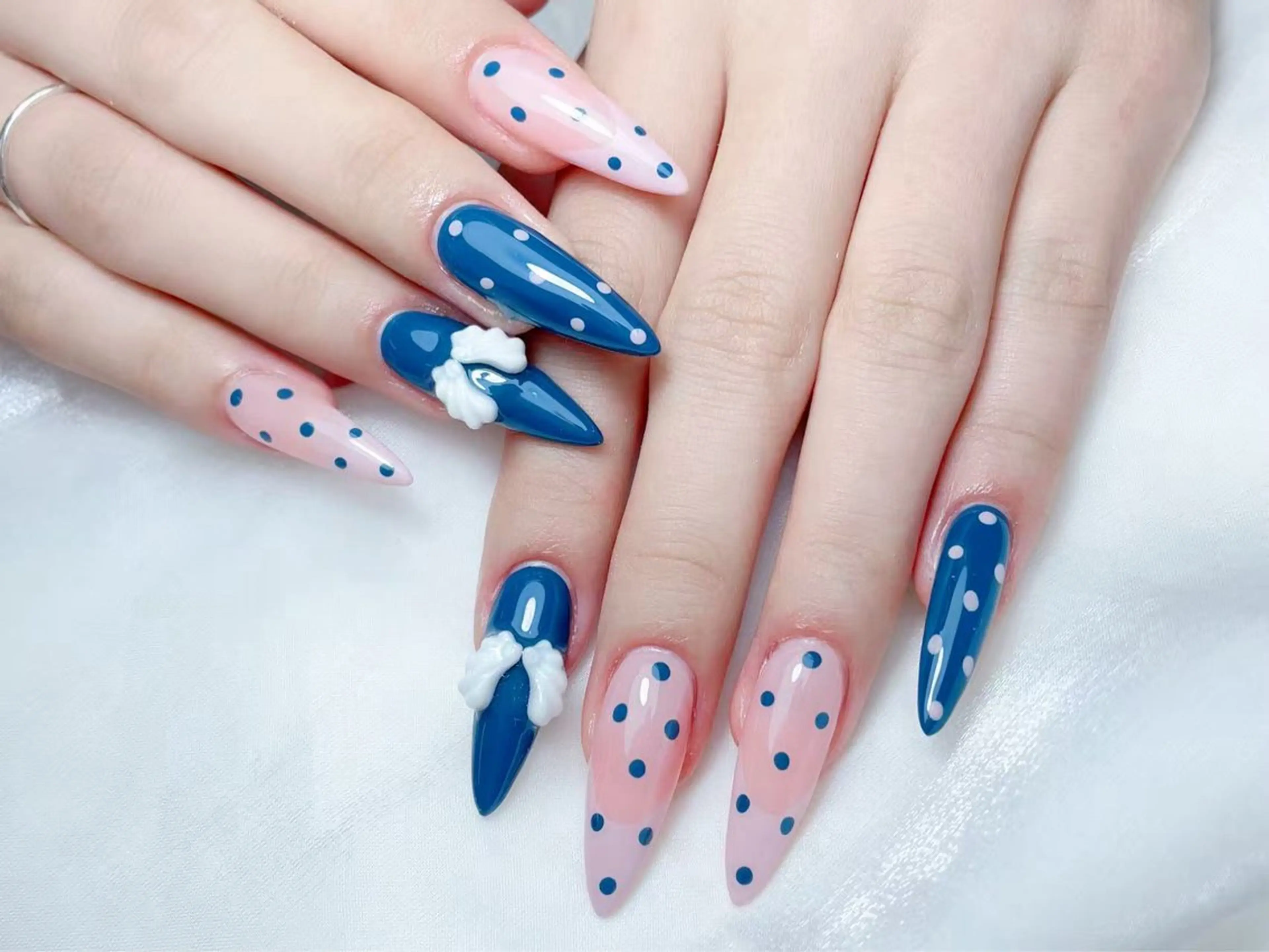 ネイル 🎀Ｍ nails✨ ビューティーのネイルデザイン