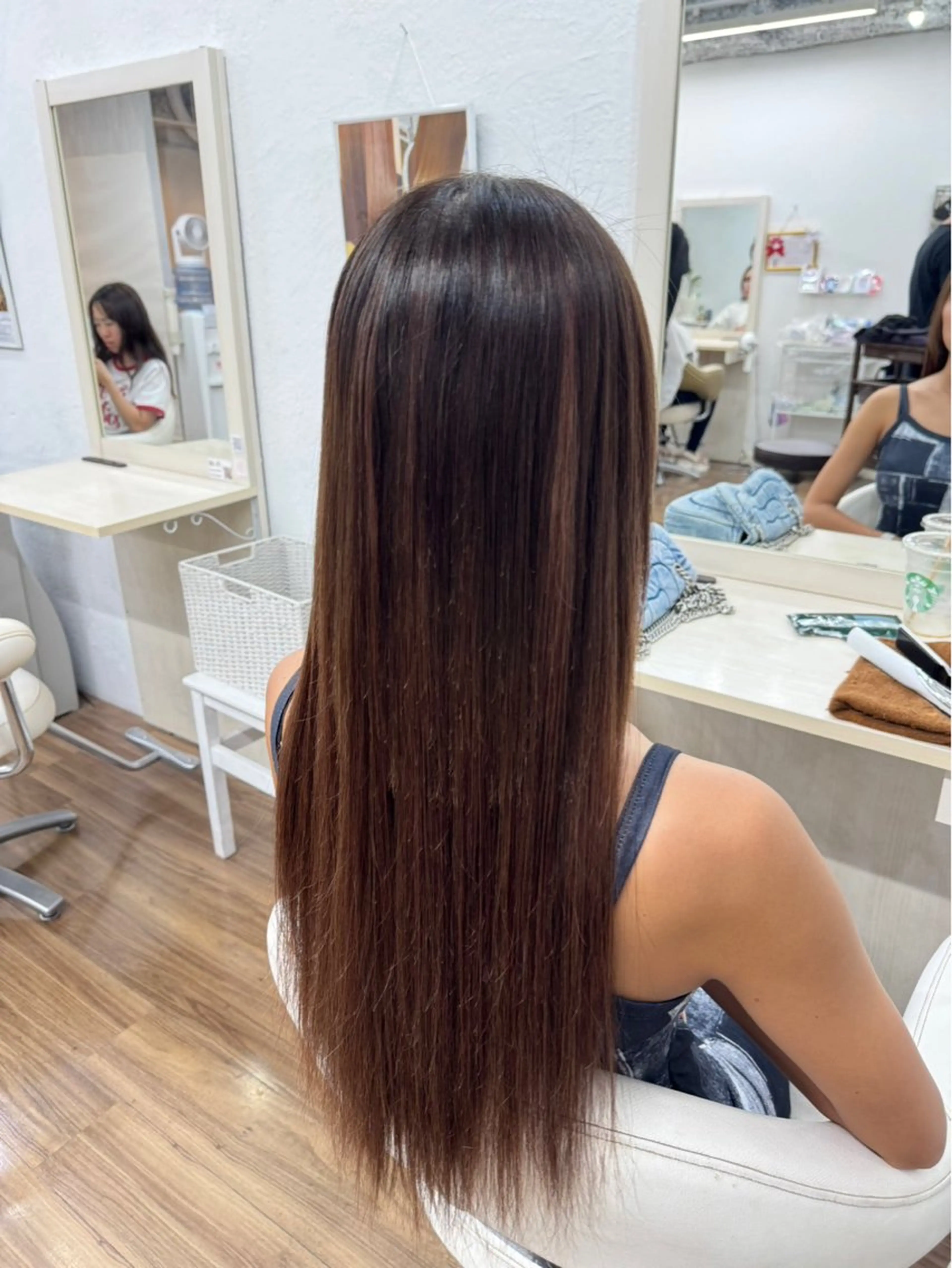 ロング カラー エクステ ロング エクステ GLOSS 心斎橋 山上のヘアスタイル