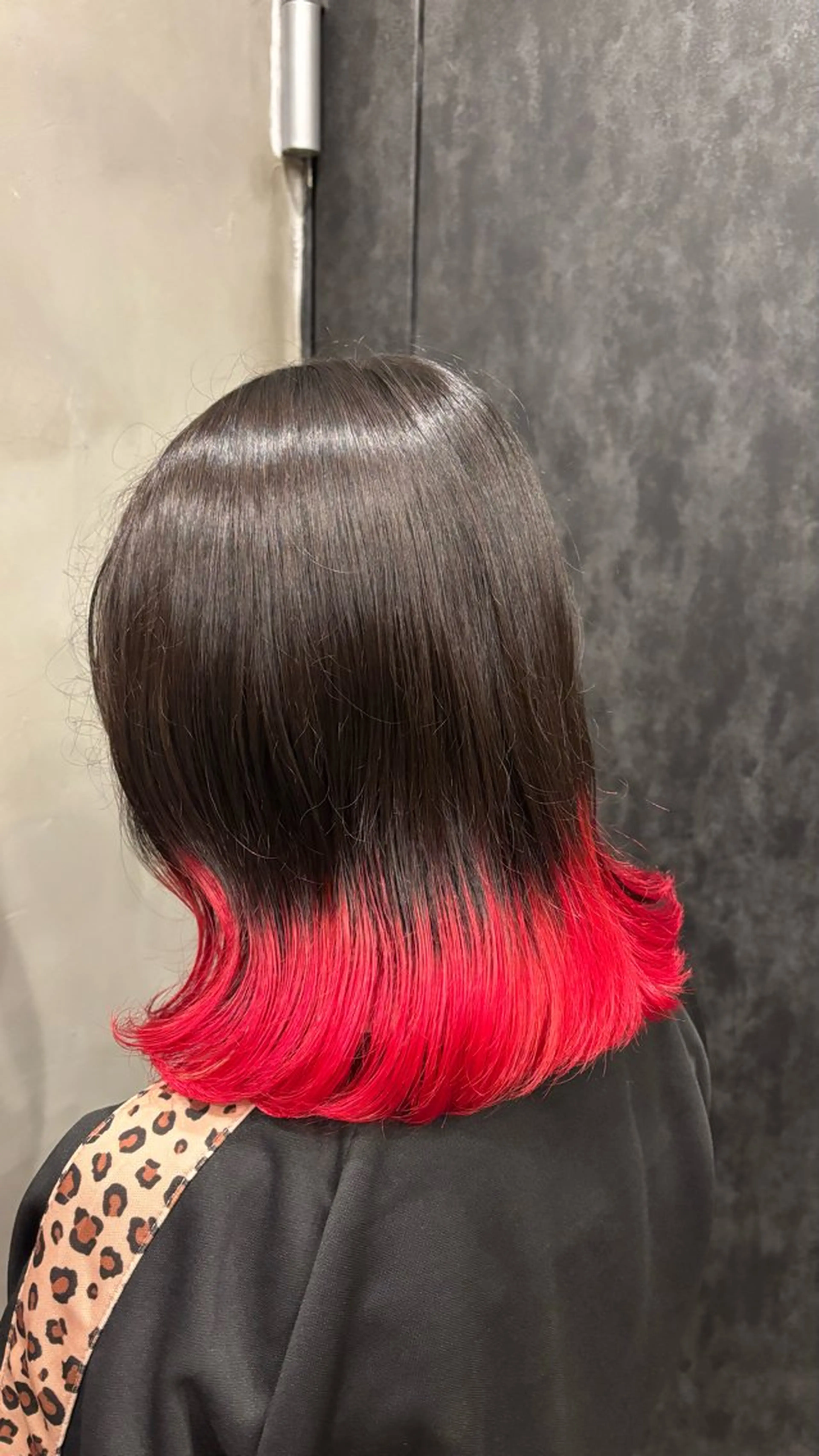 ミディアム カラー 髙杉 舞羽のヘアスタイル