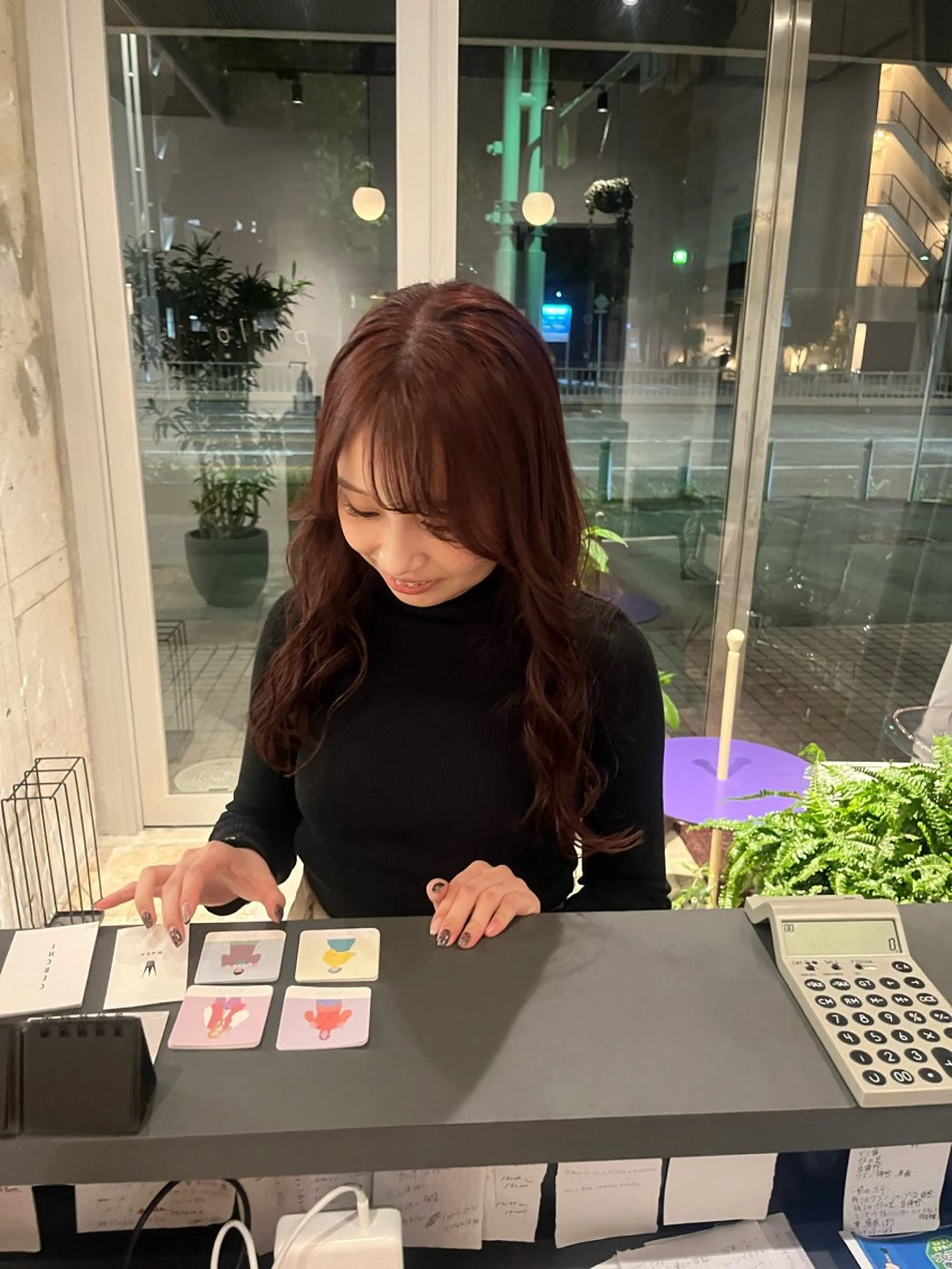 ロング カラー ボルドーカラー ブラウンカラー BUSH所属・BUSH なかじませりなのヘアスタイル