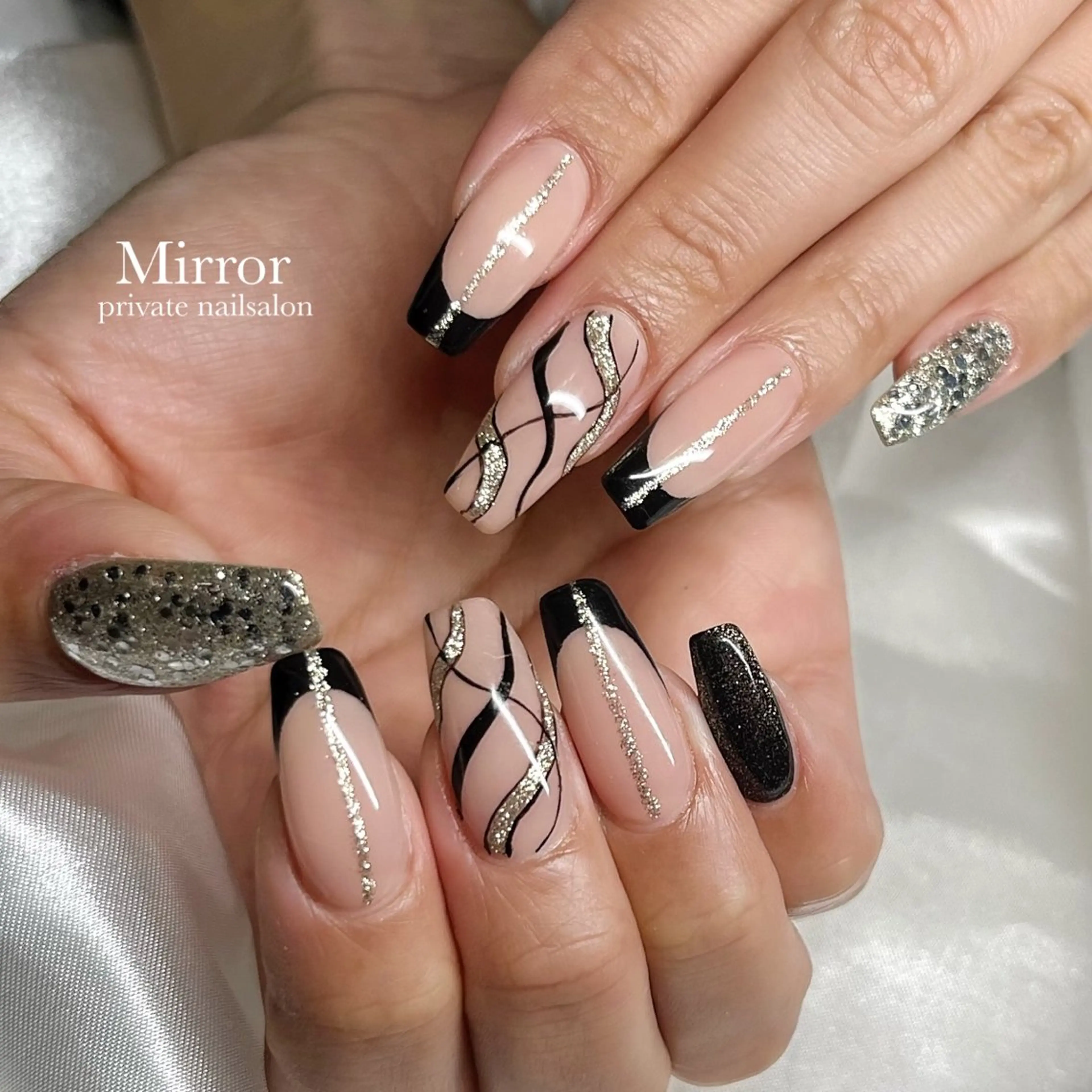 ネイル アートネイル ハンドネイル nailsalon Mirrorのネイルデザイン