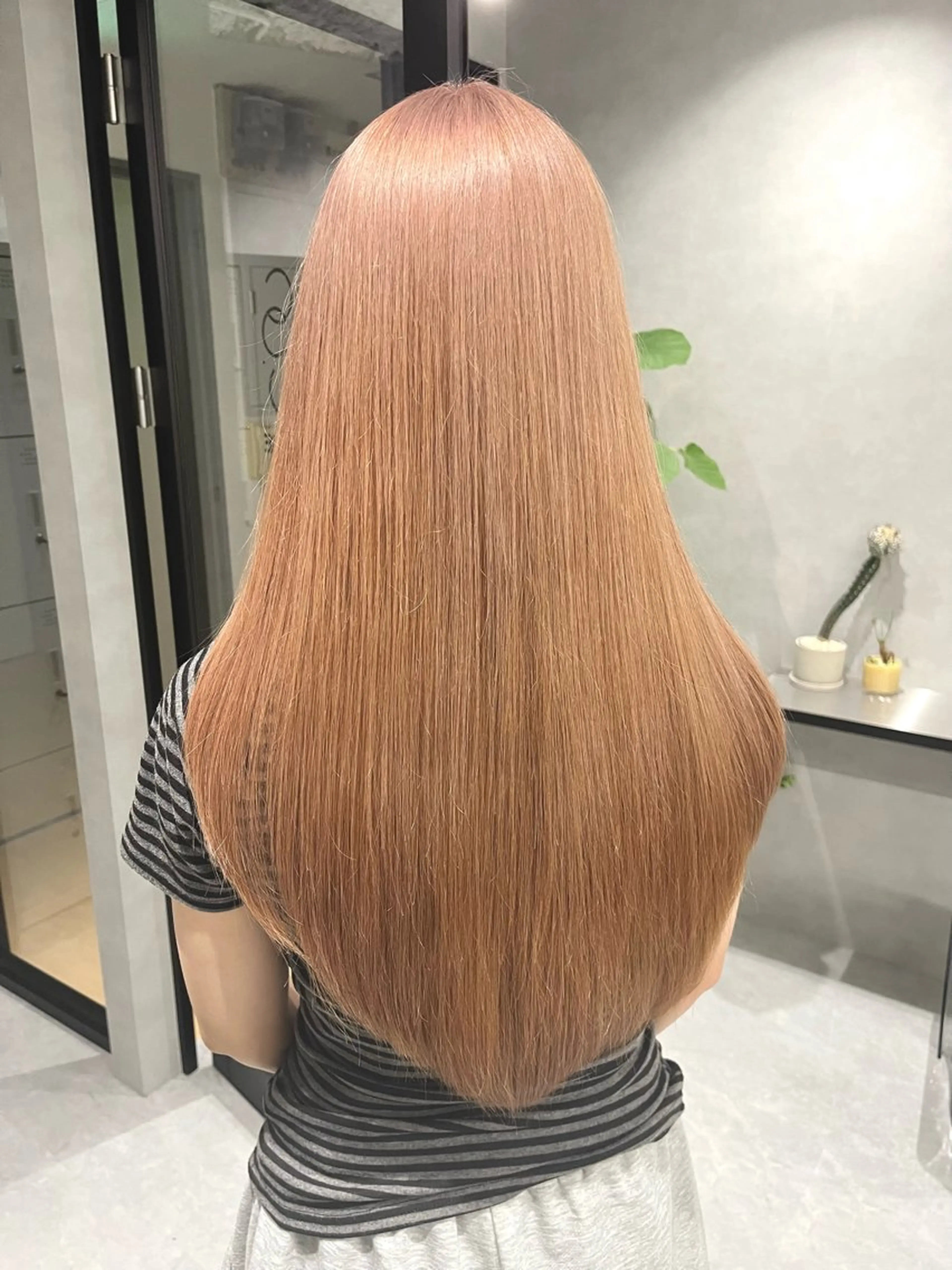 ロング カラー 暖色ハイトーン特化 🥇Mioのヘアスタイル