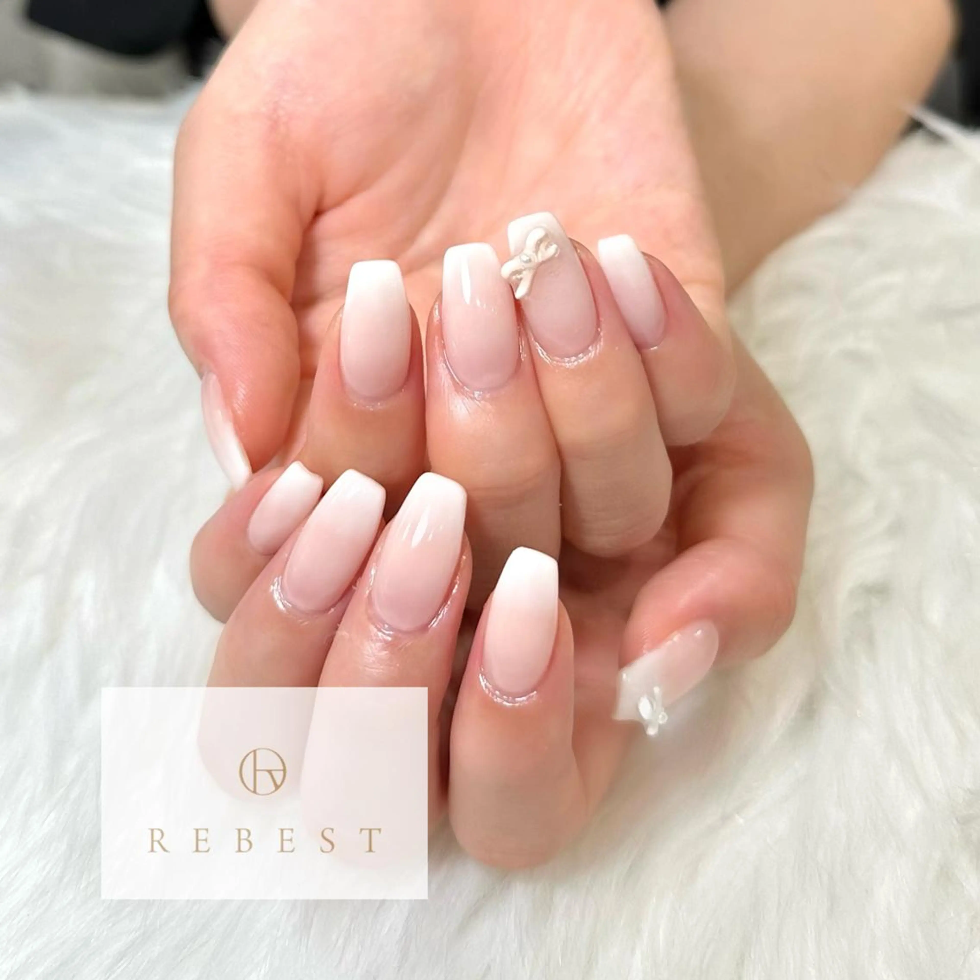 ネイル REBEST京橋 🦋Curumiのネイルデザイン