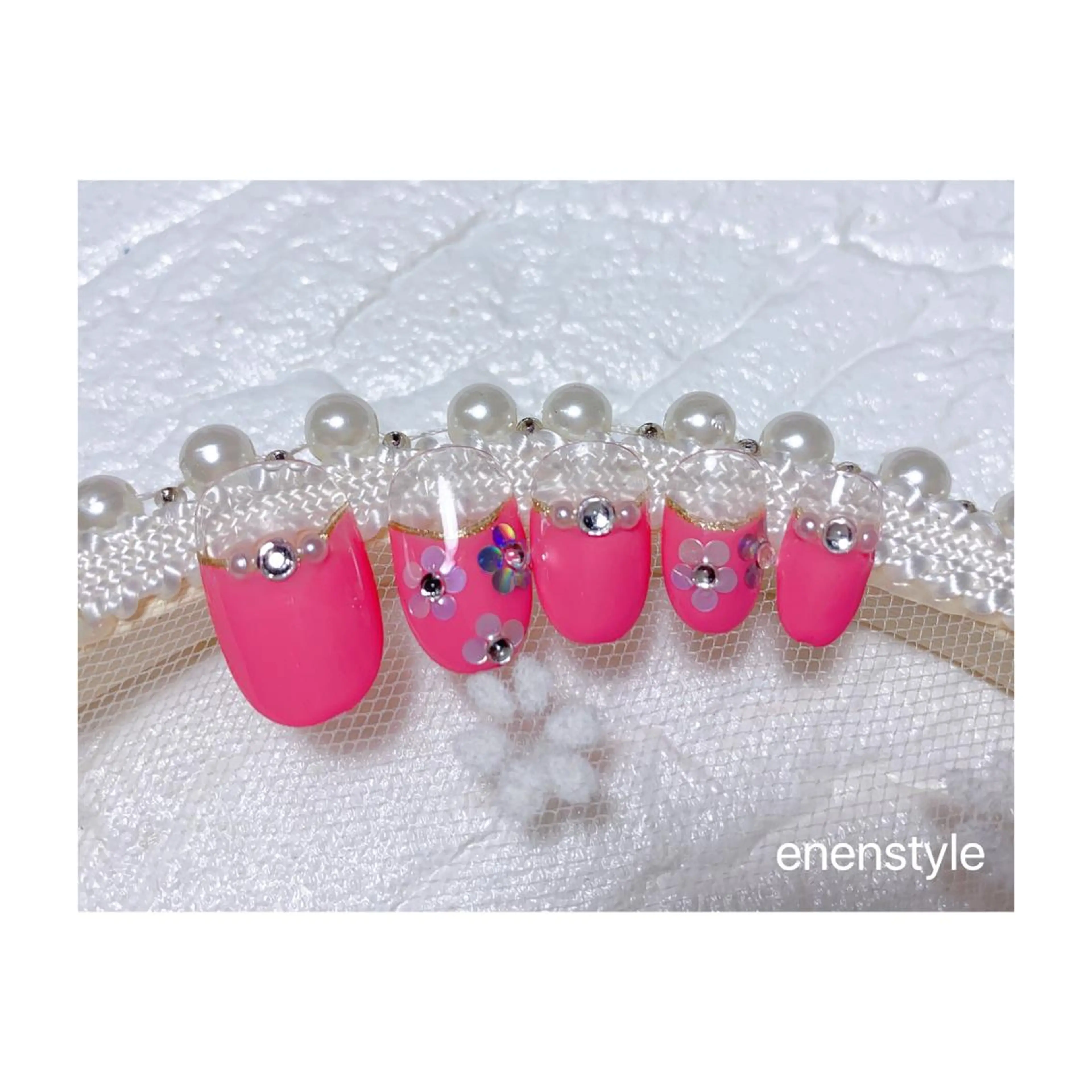 ショート ネイル ジェルネイル ニュアンスネイル オフィスネイル ワンカラーネイル パラジェル ハンドネイル 👑enen style👑のネイルデザイン