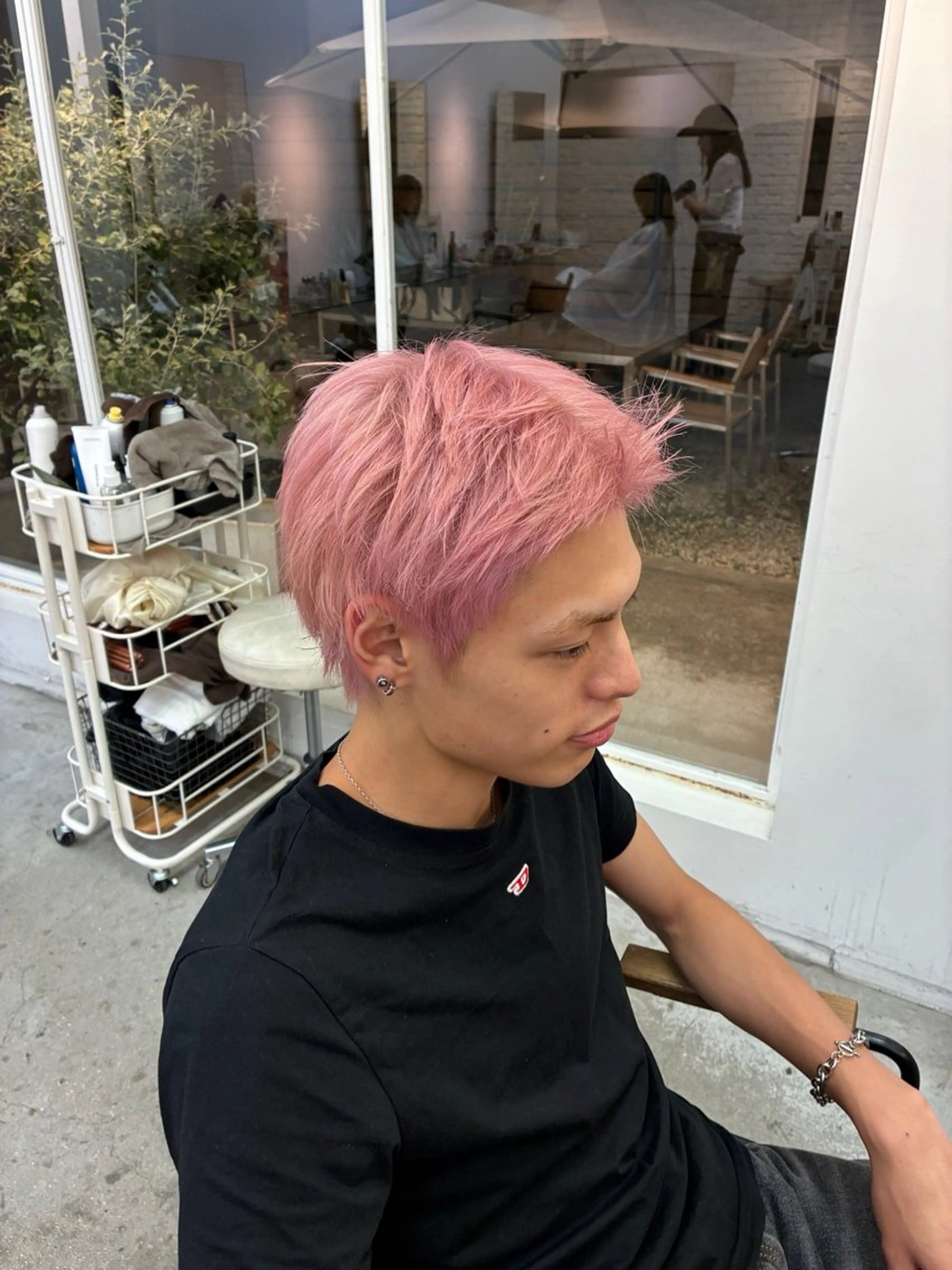 ショート ヘアカラー nanami🏷🤎 ベージュのヘアスタイル