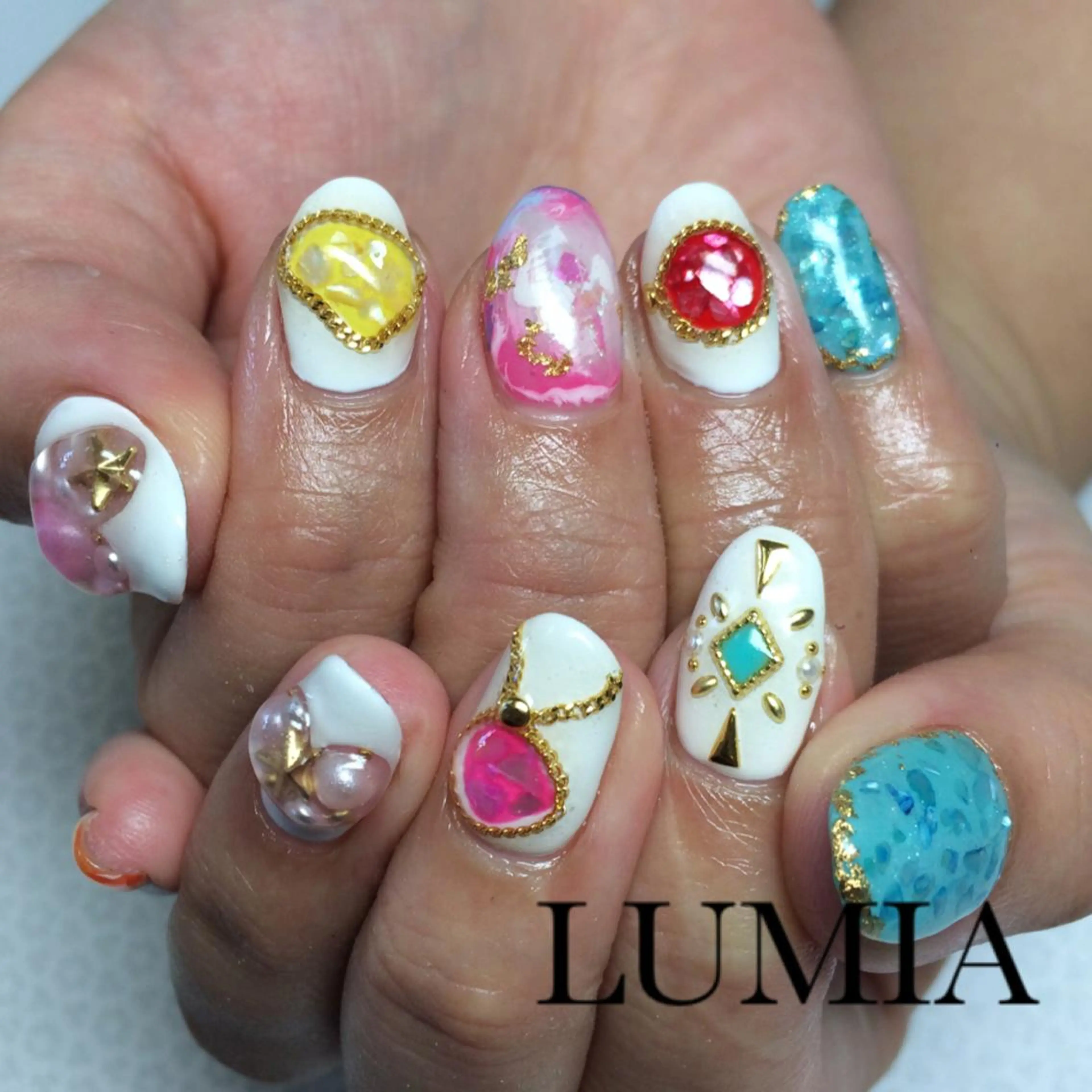 ネイル アートネイル Emu Nailのネイルデザイン