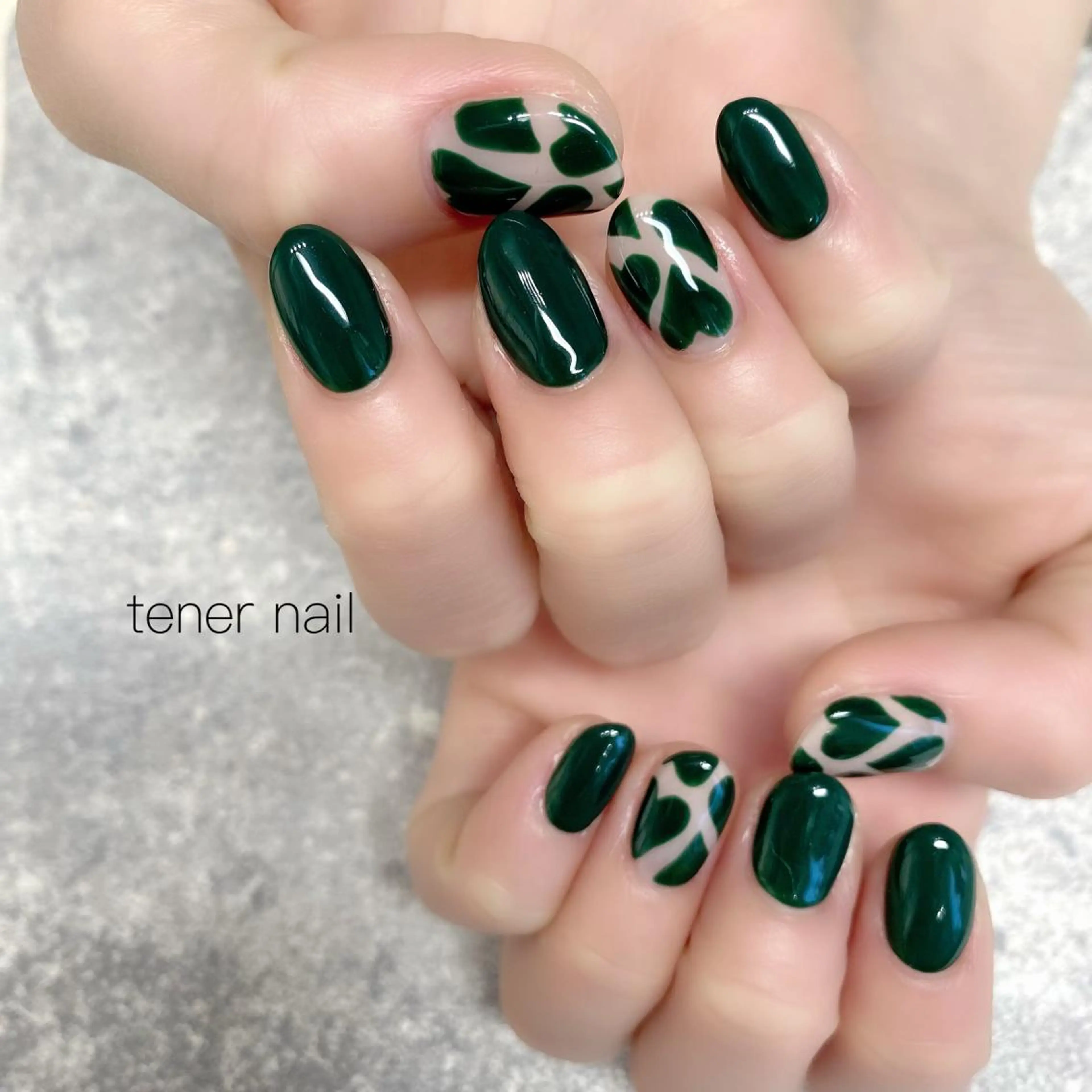 ネイル グリーン ハート テネルネイル tener nailのネイルデザイン