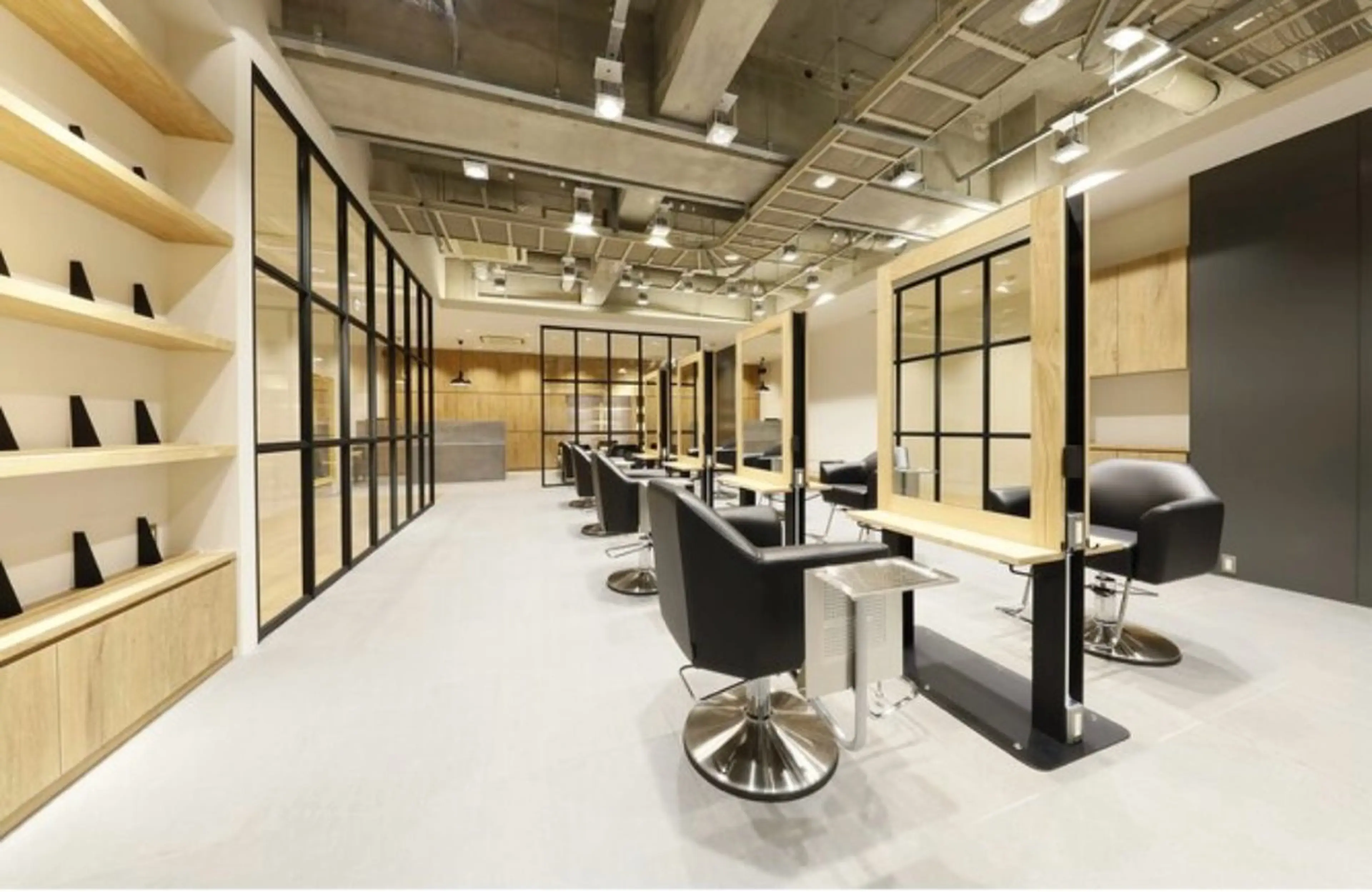 土居 海緒のヘアスタイル