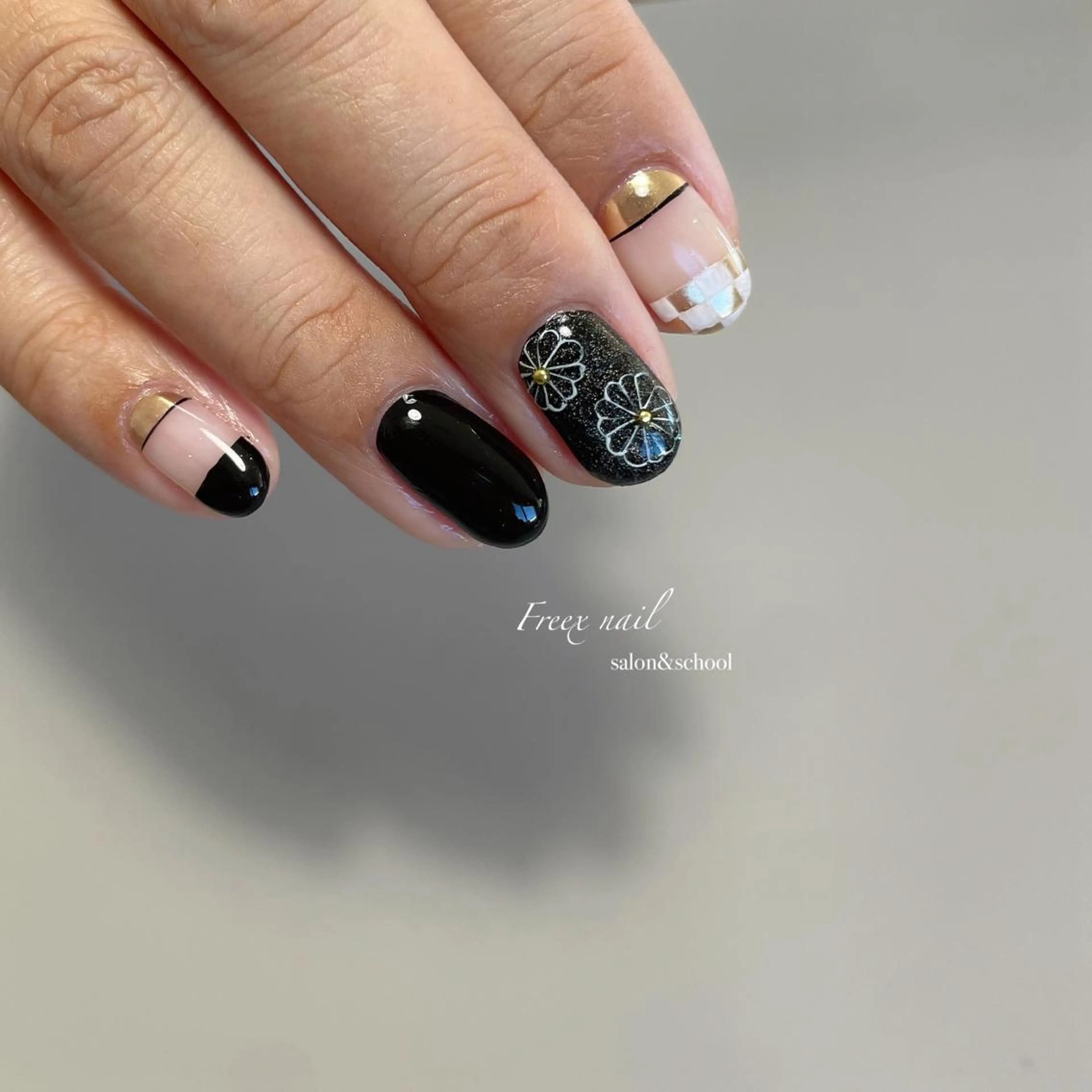 ネイル ハンドネイル フットネイル freex nail /ニュアンス/個性派のネイルデザイン