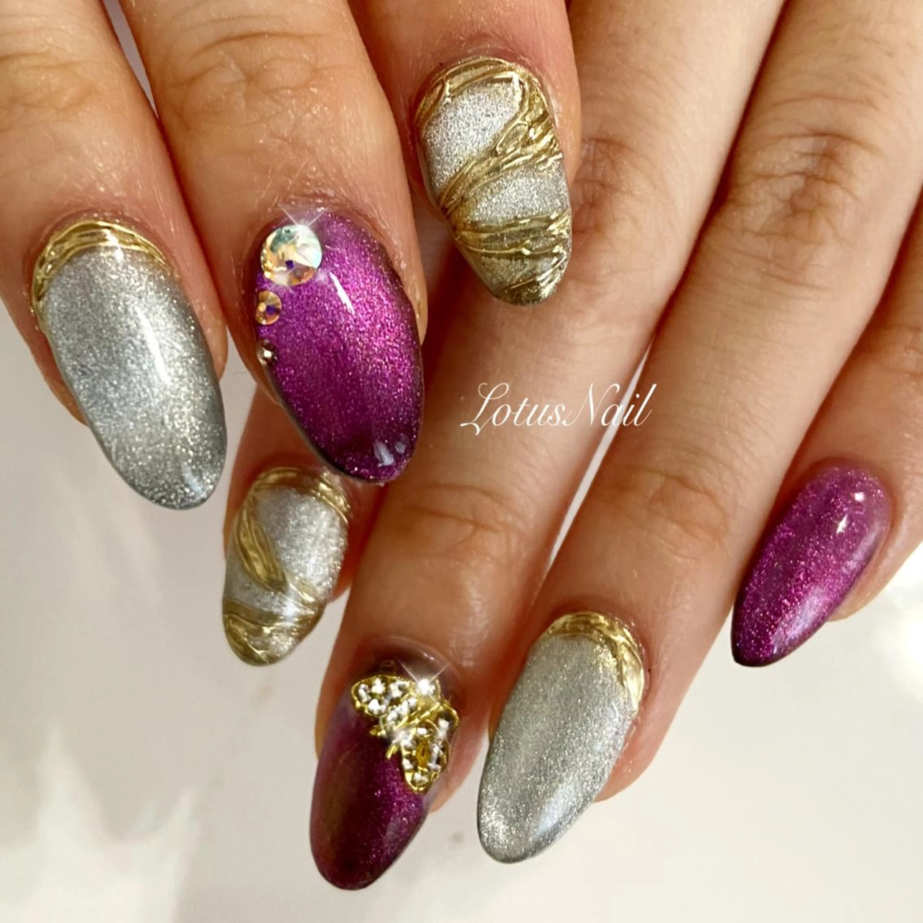ネイル ハンドネイル Lotus Nailのネイルデザイン