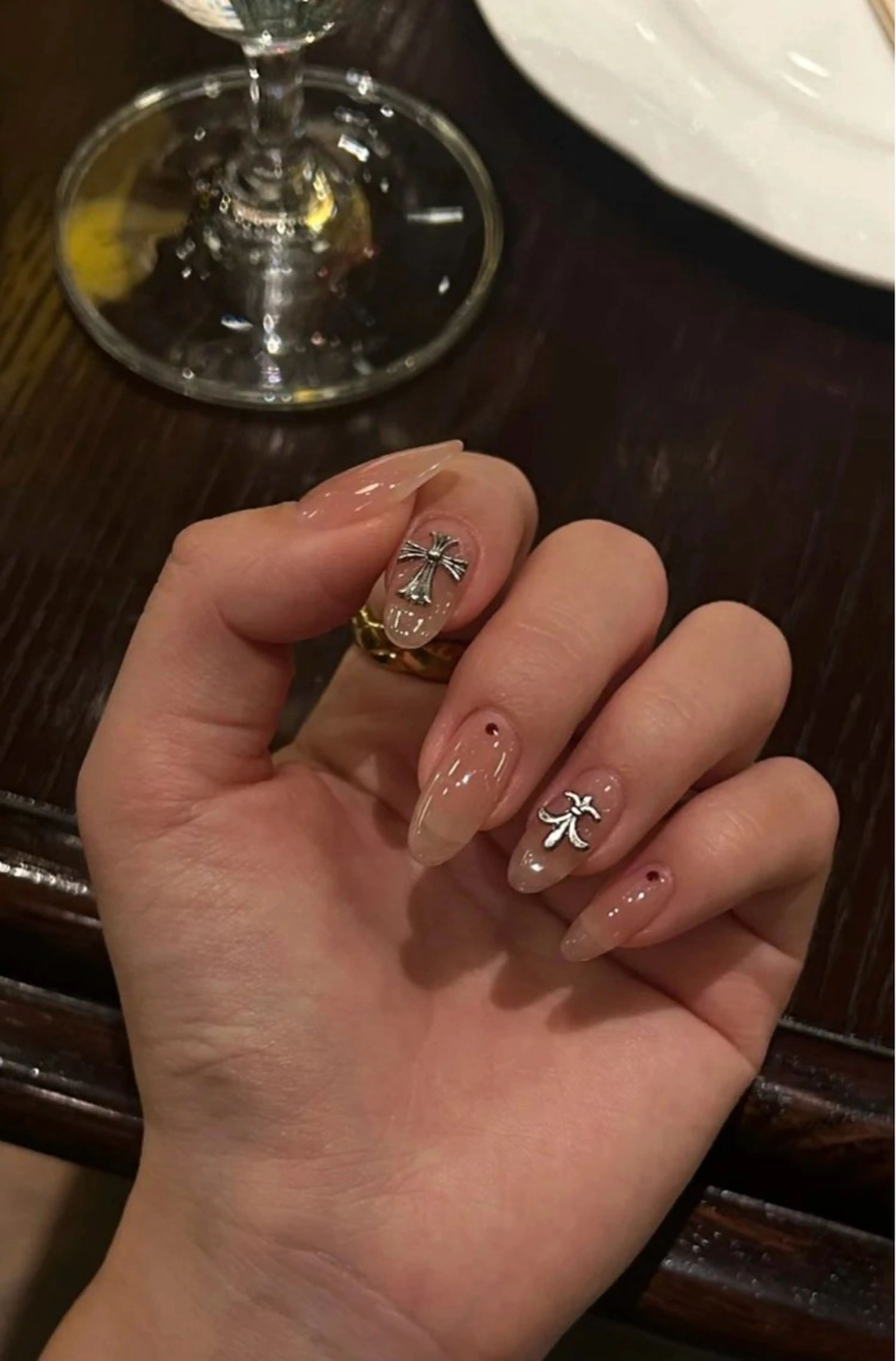 ネイル オーロラネイル チークネイル 長さ出し フットネイル フレンチネイル ハンドネイル Lee Nails チップ長さだし専門店のネイルデザイン