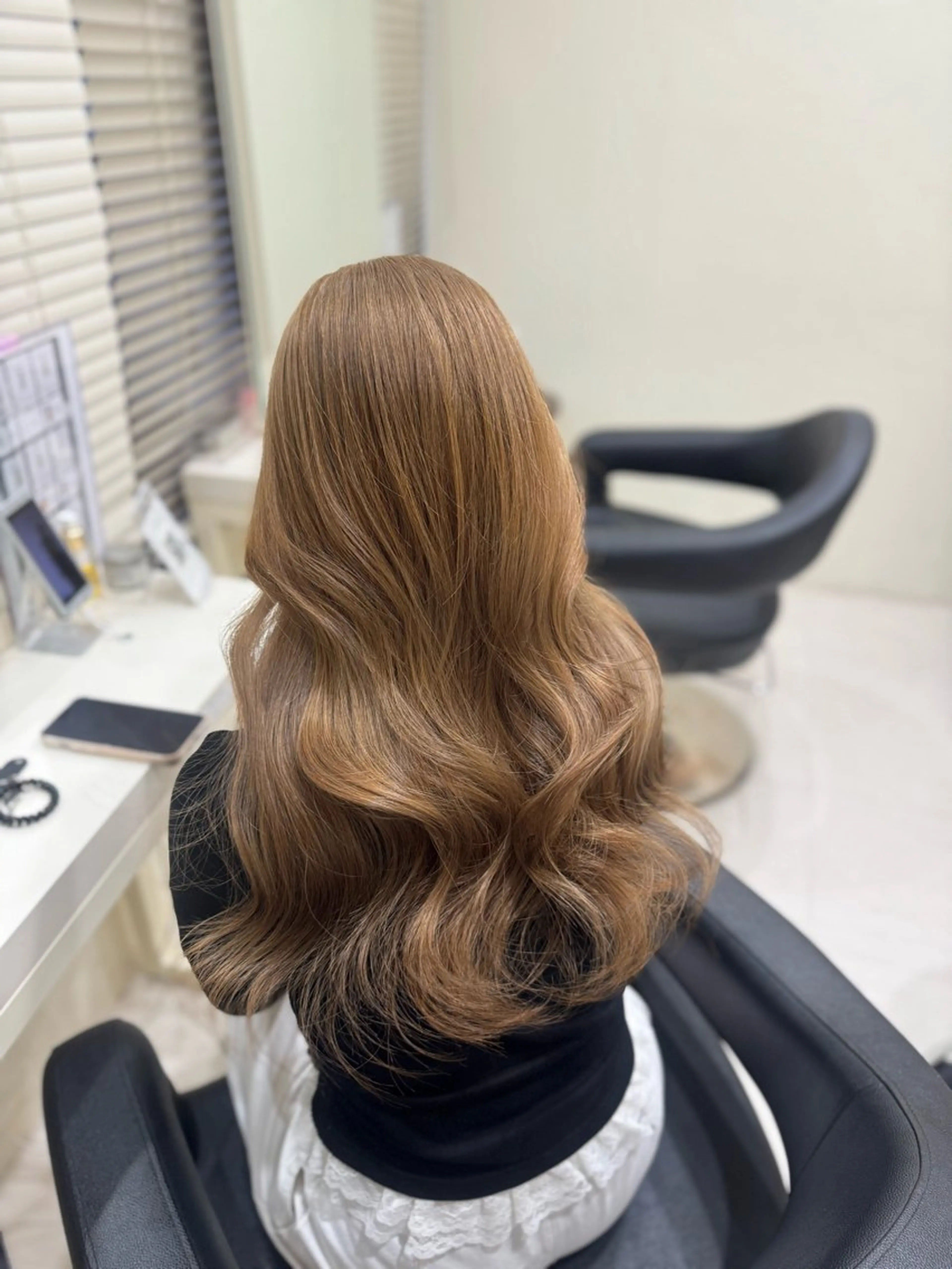 ロング カラー ヘアカラー トリートメント ヘアセット 🤍韓国大人っぽ ベージュMAI🤍のヘアスタイル