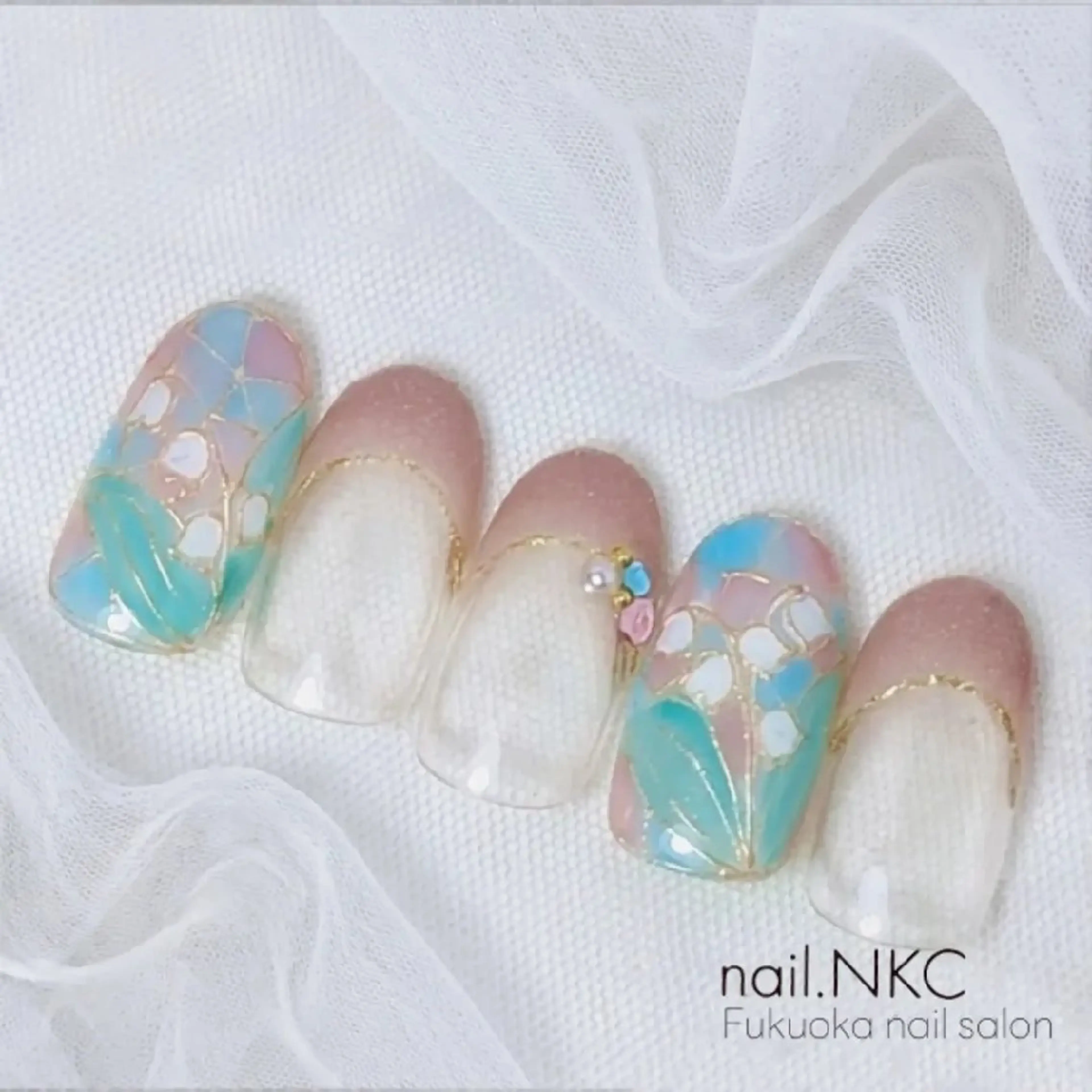 ネイル アートネイル フレンチネイル nail.NKC ネイルエヌケーシーのネイルデザイン