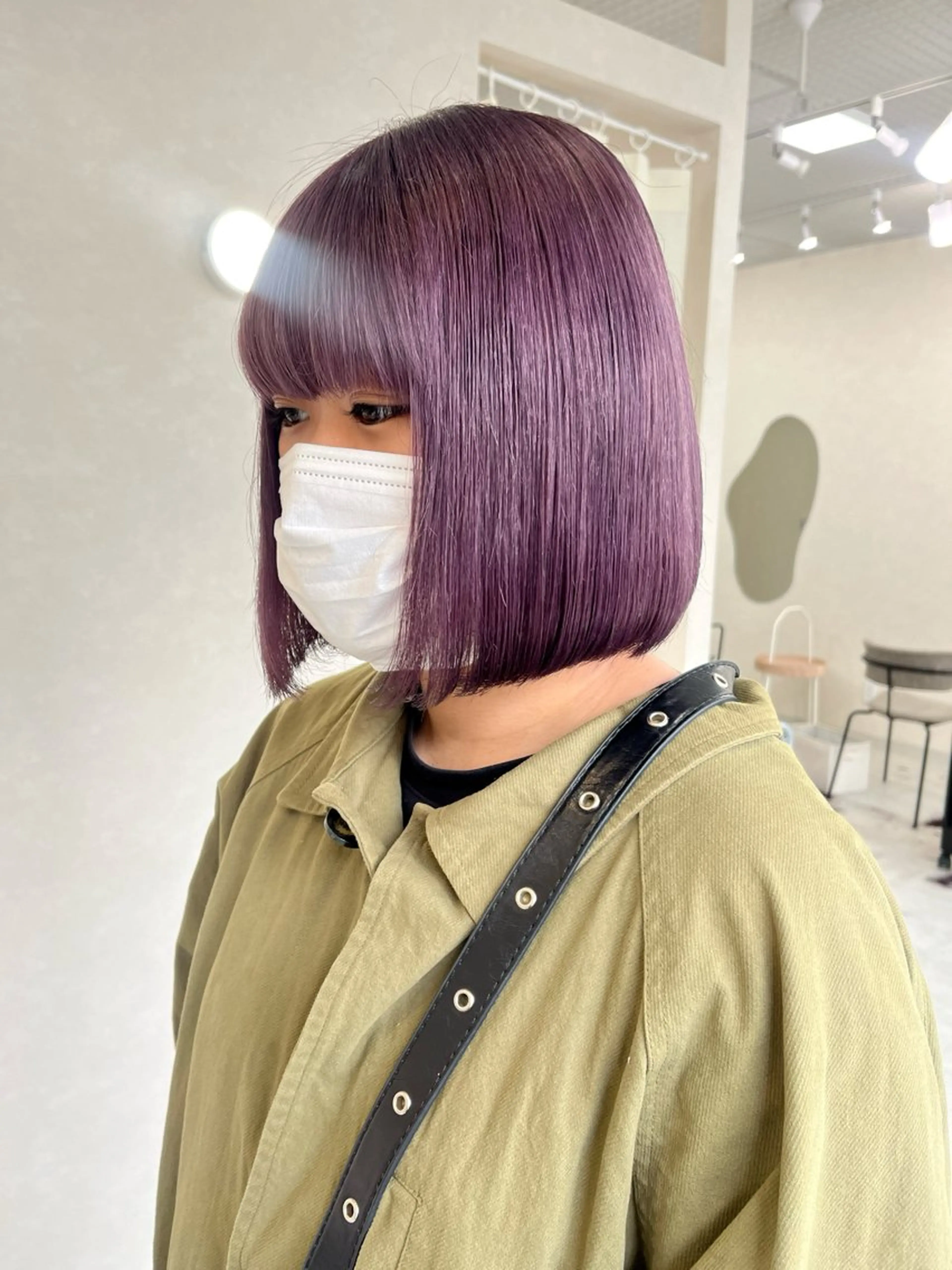 ミディアム カラー ボブ カット ヘアカラー 長山 茉白のヘアスタイル