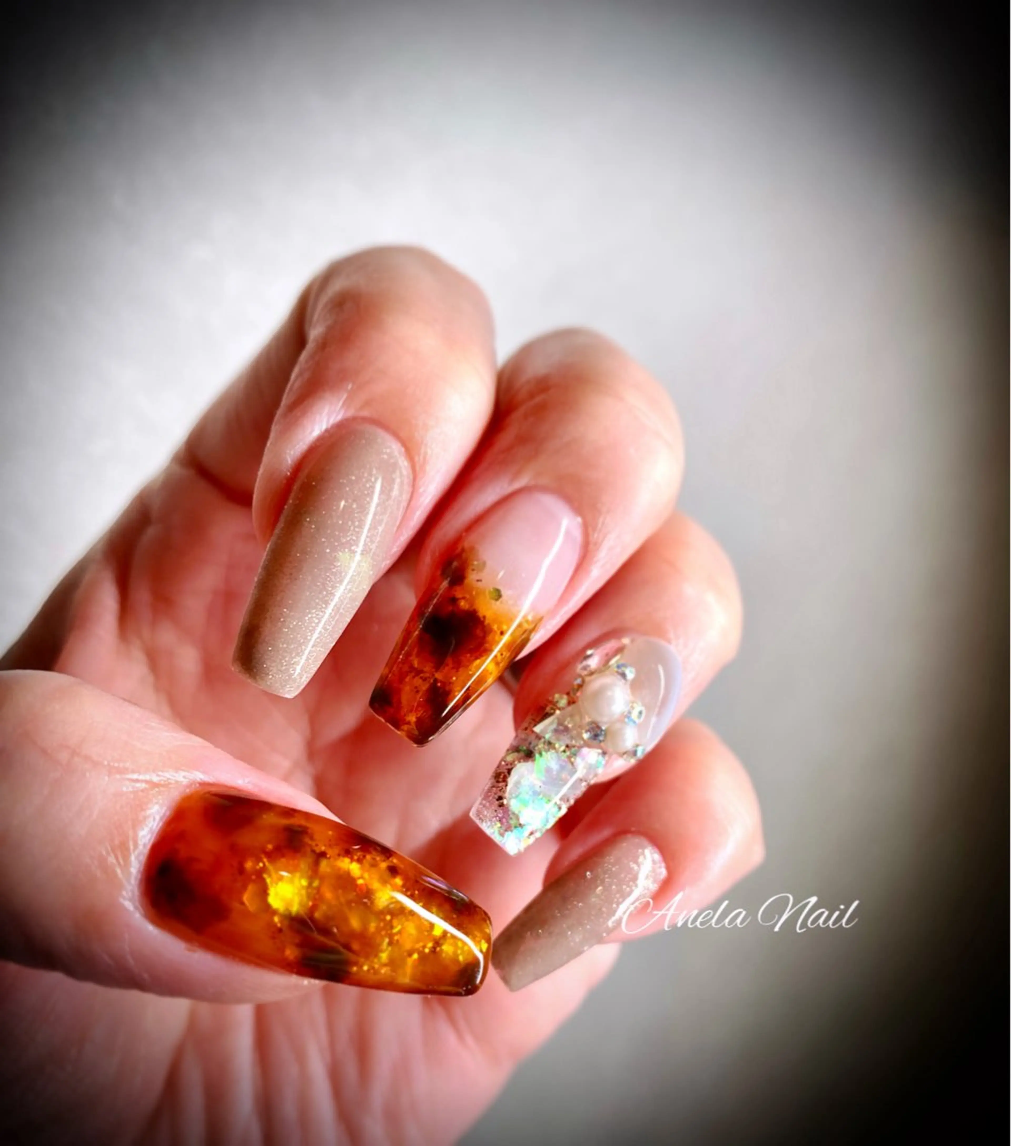 ネイル べっ甲ネイル ハンドネイル Anela Nailのネイルデザイン