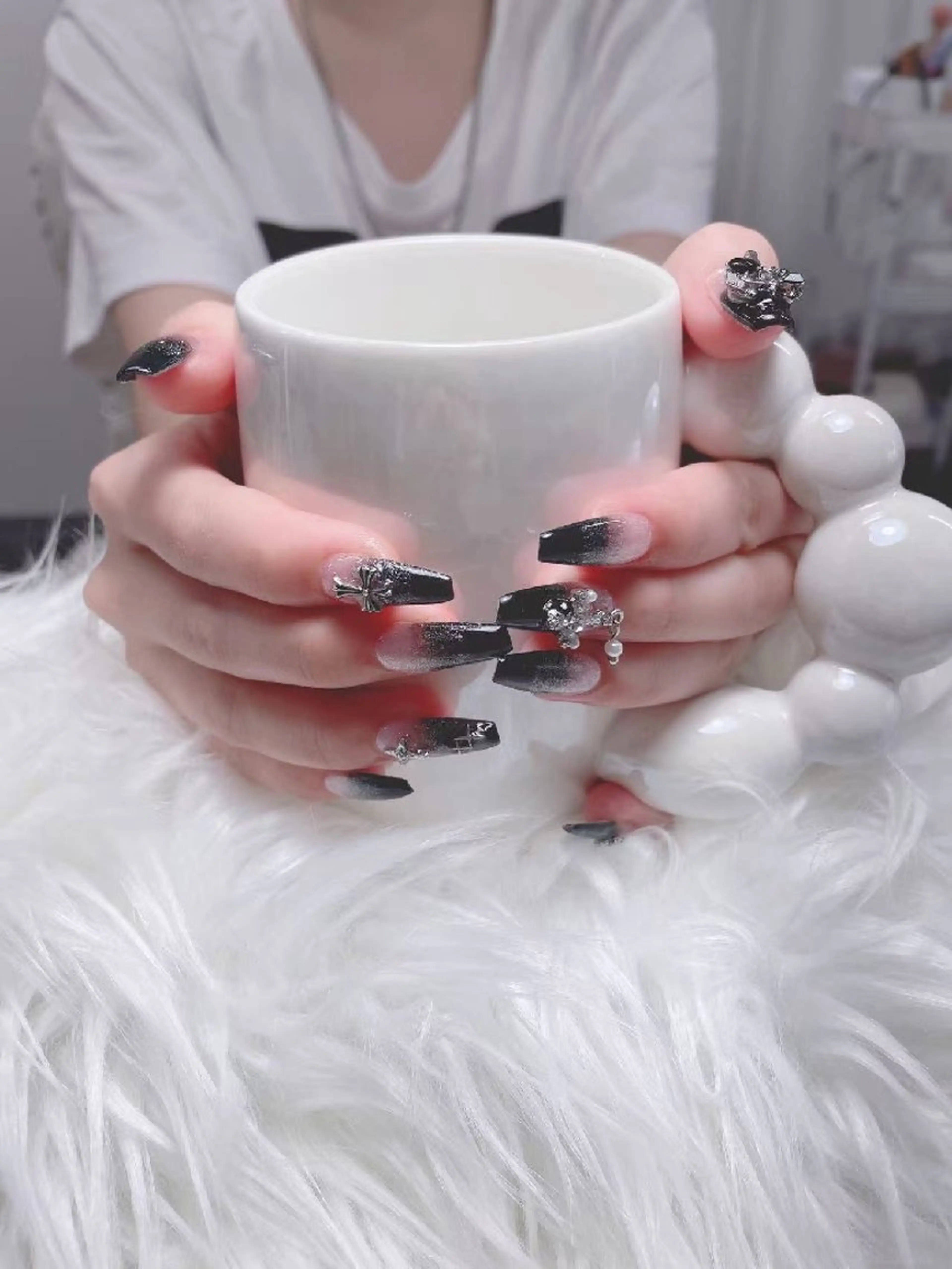 ネイル ENsalon AKIRAのネイルデザイン