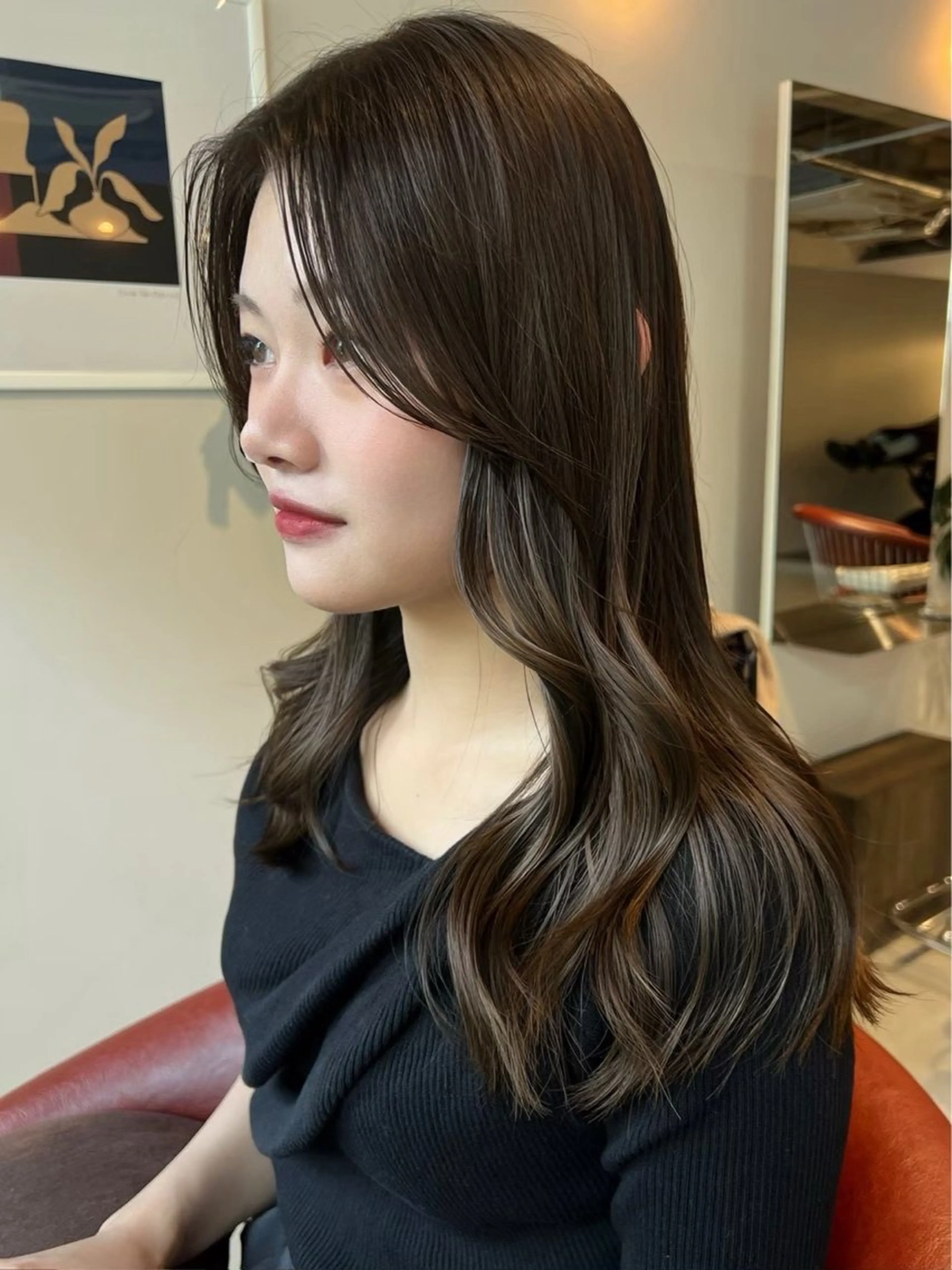 ミディアム カラー ベージュカラー オリーブベージュ ヘアカラー トリートメント 江﨑 一葉のヘアスタイル