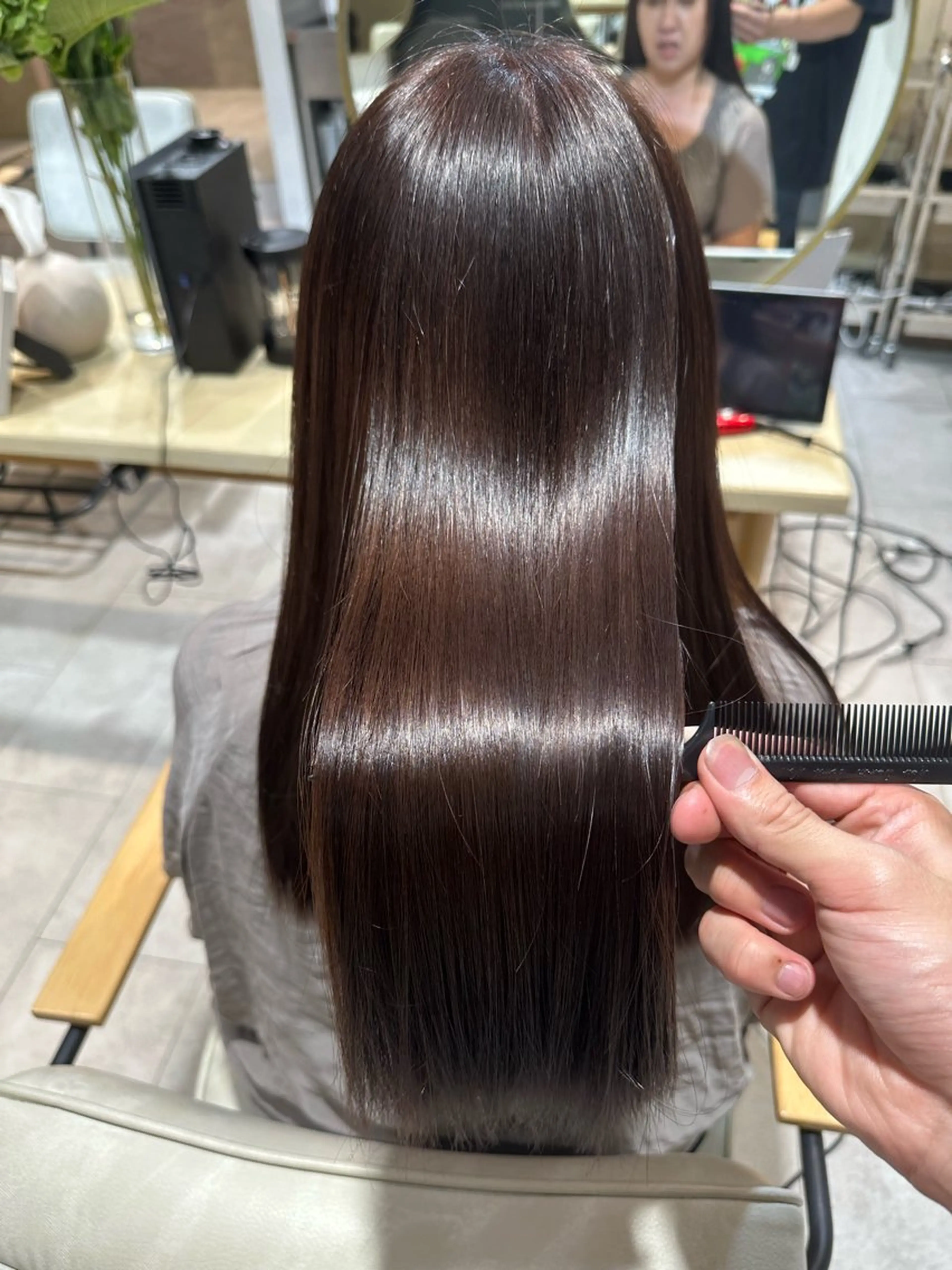 セミロング 美髪特化✨ 伊織✨縮毛矯正✨のヘアスタイル