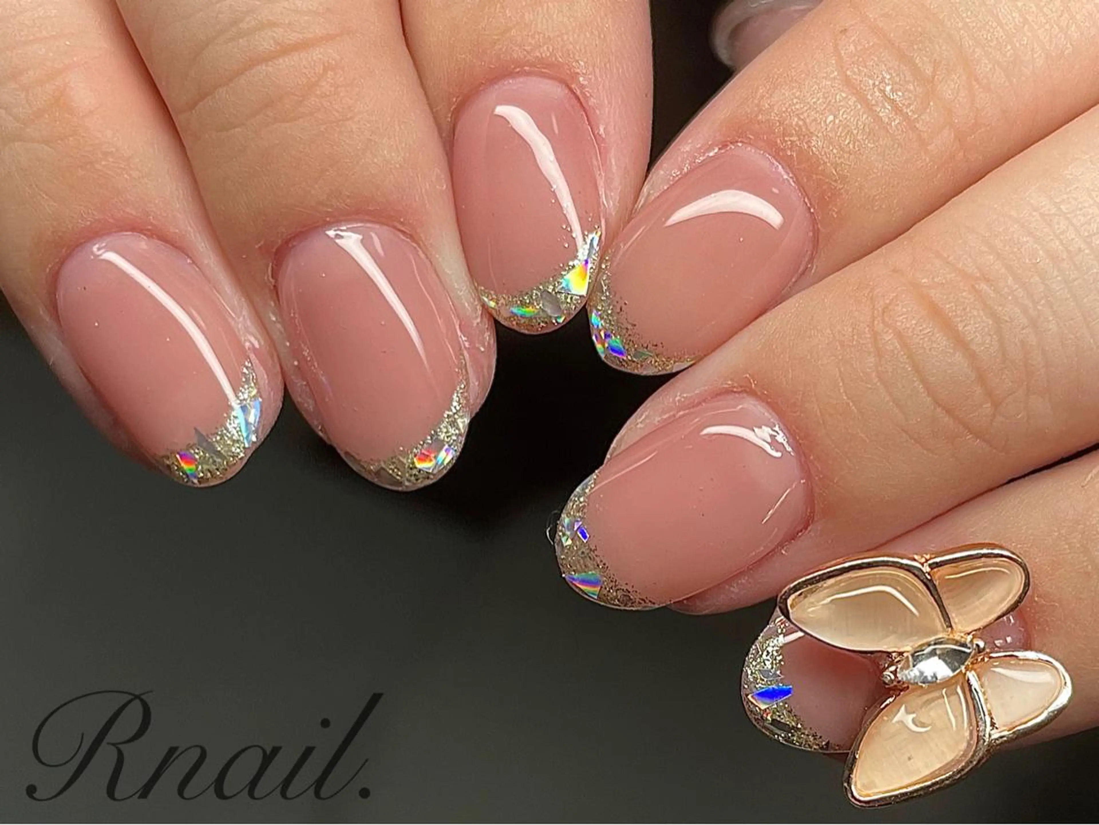 ネイル フレンチネイル ガラスフレンチ ハンドネイル R nail.のネイルデザイン