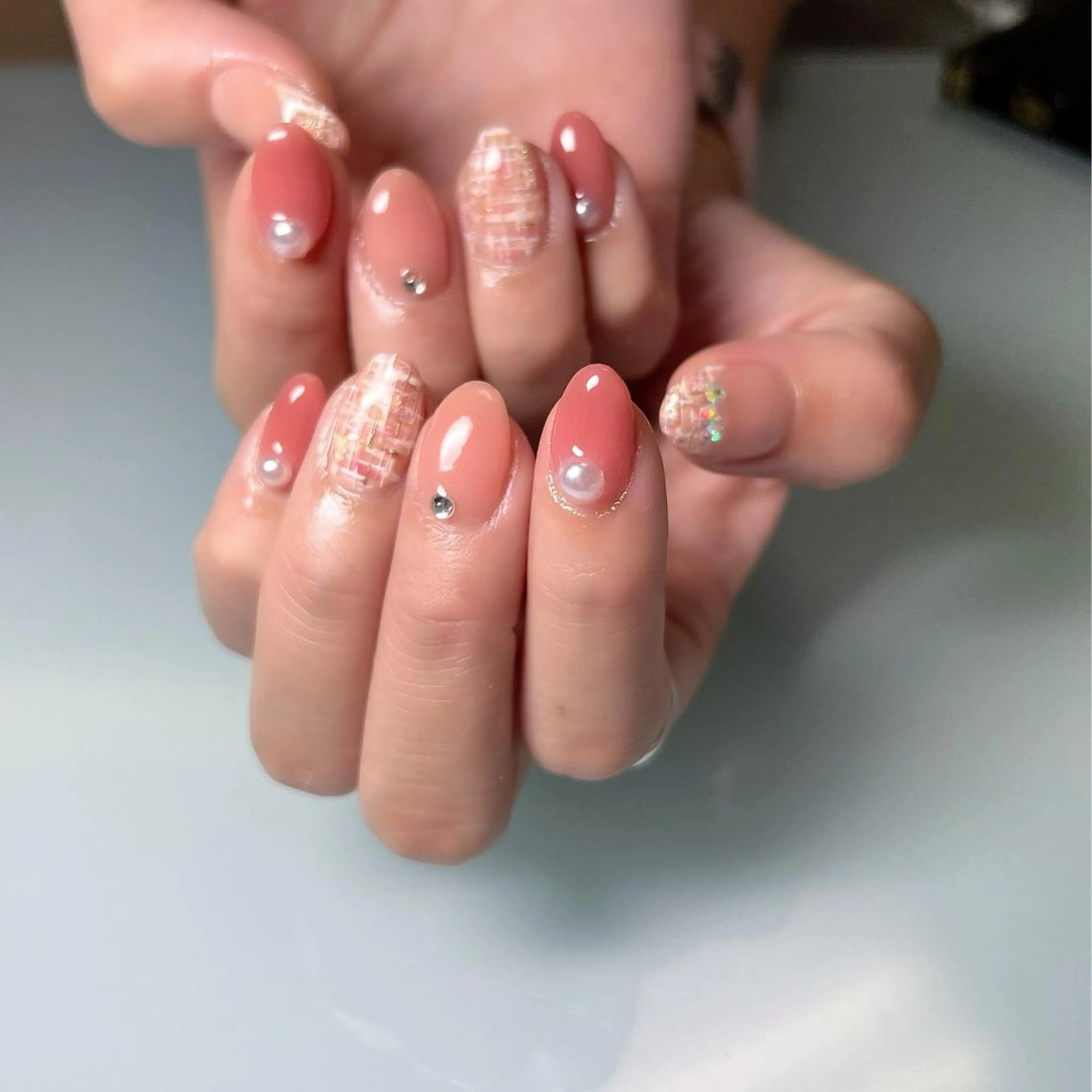 ネイル maison dari (ﾒｿﾞﾝ   ﾀﾞﾘ )所属・高橋 ユカのネイルデザイン