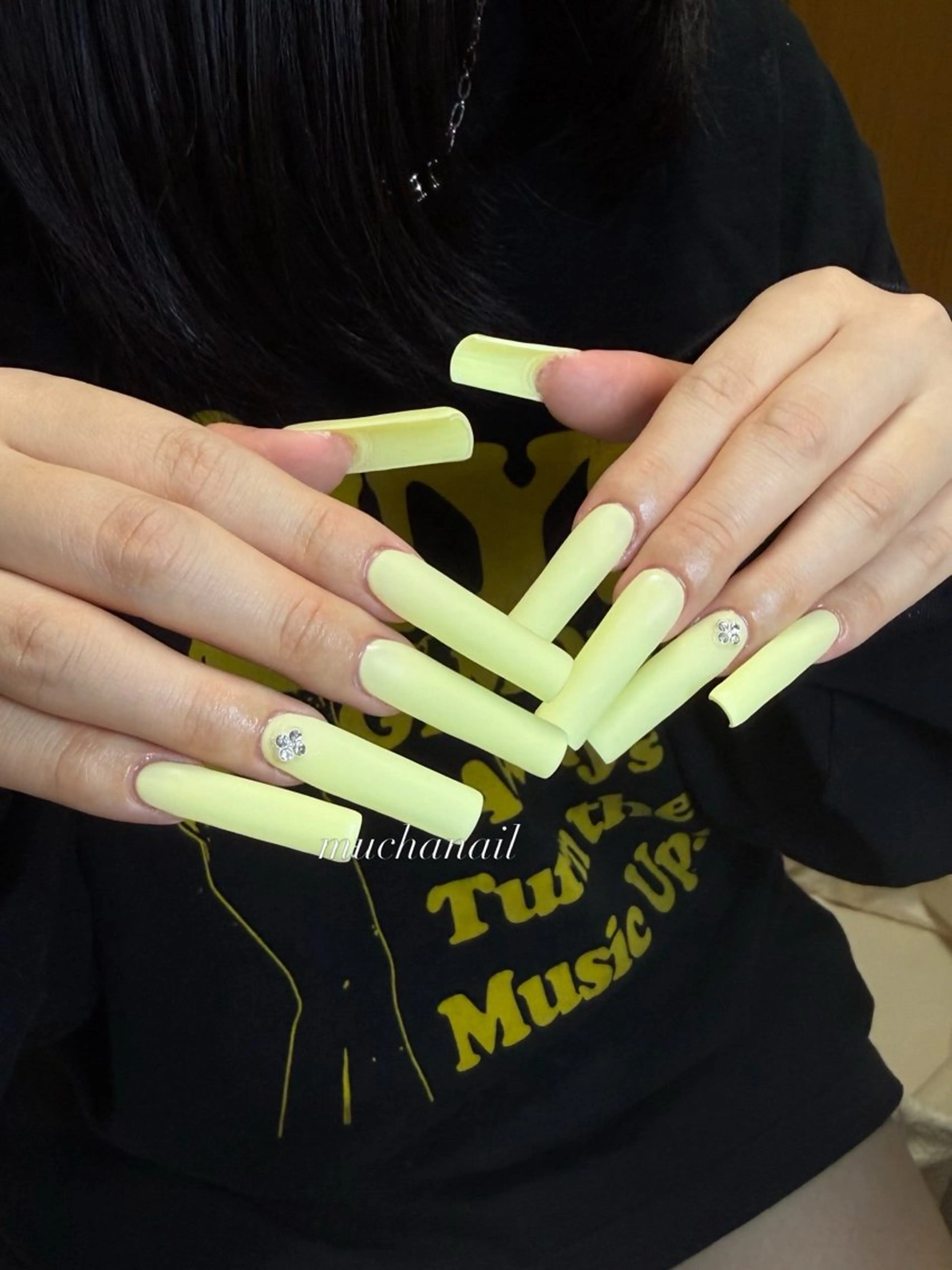 ハンドネイル muchanail miu🎀のネイルデザイン