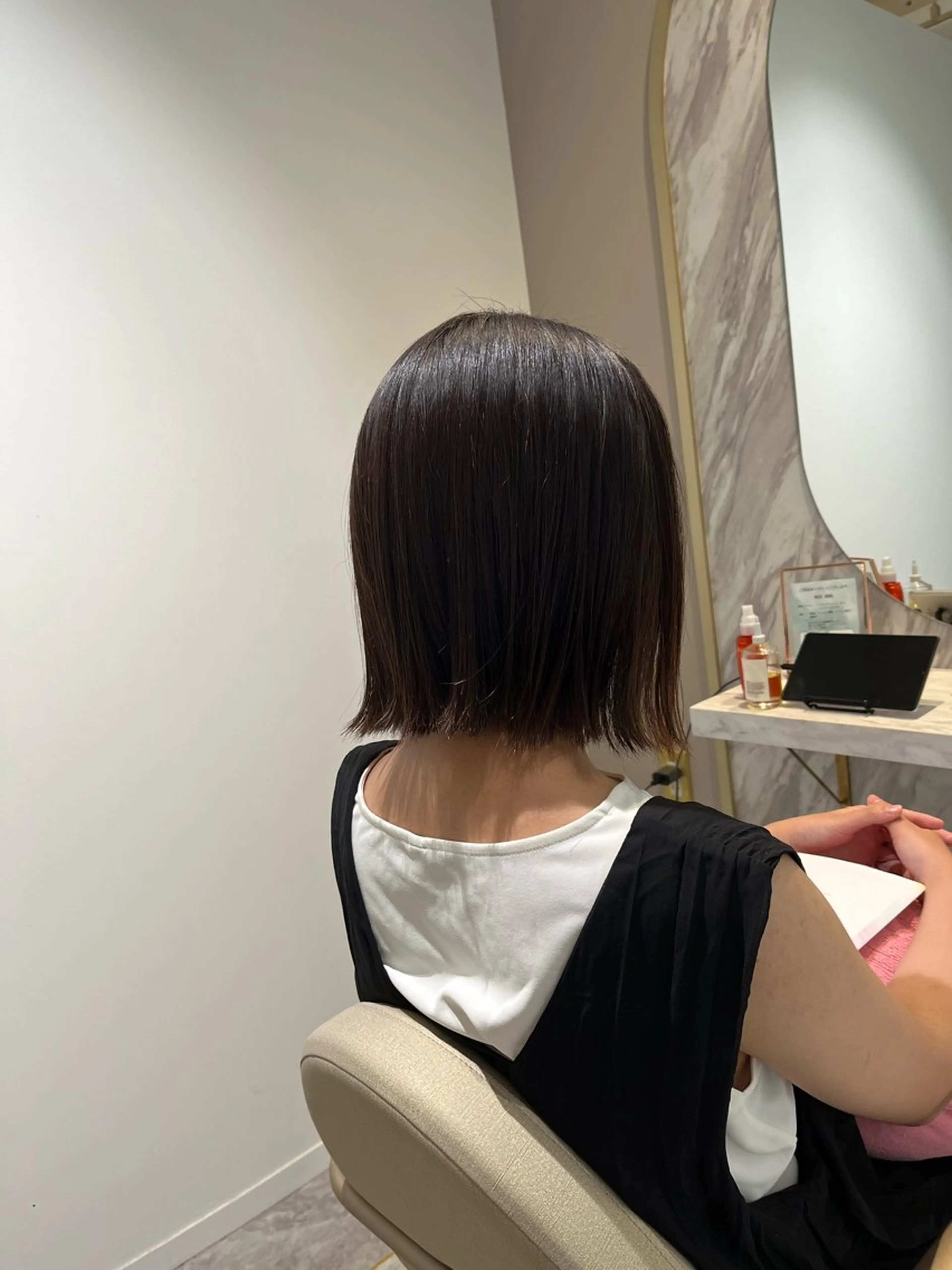 ミディアム カット ヘアカラー トリートメント 艶ボブ🌼 MAHOのヘアスタイル