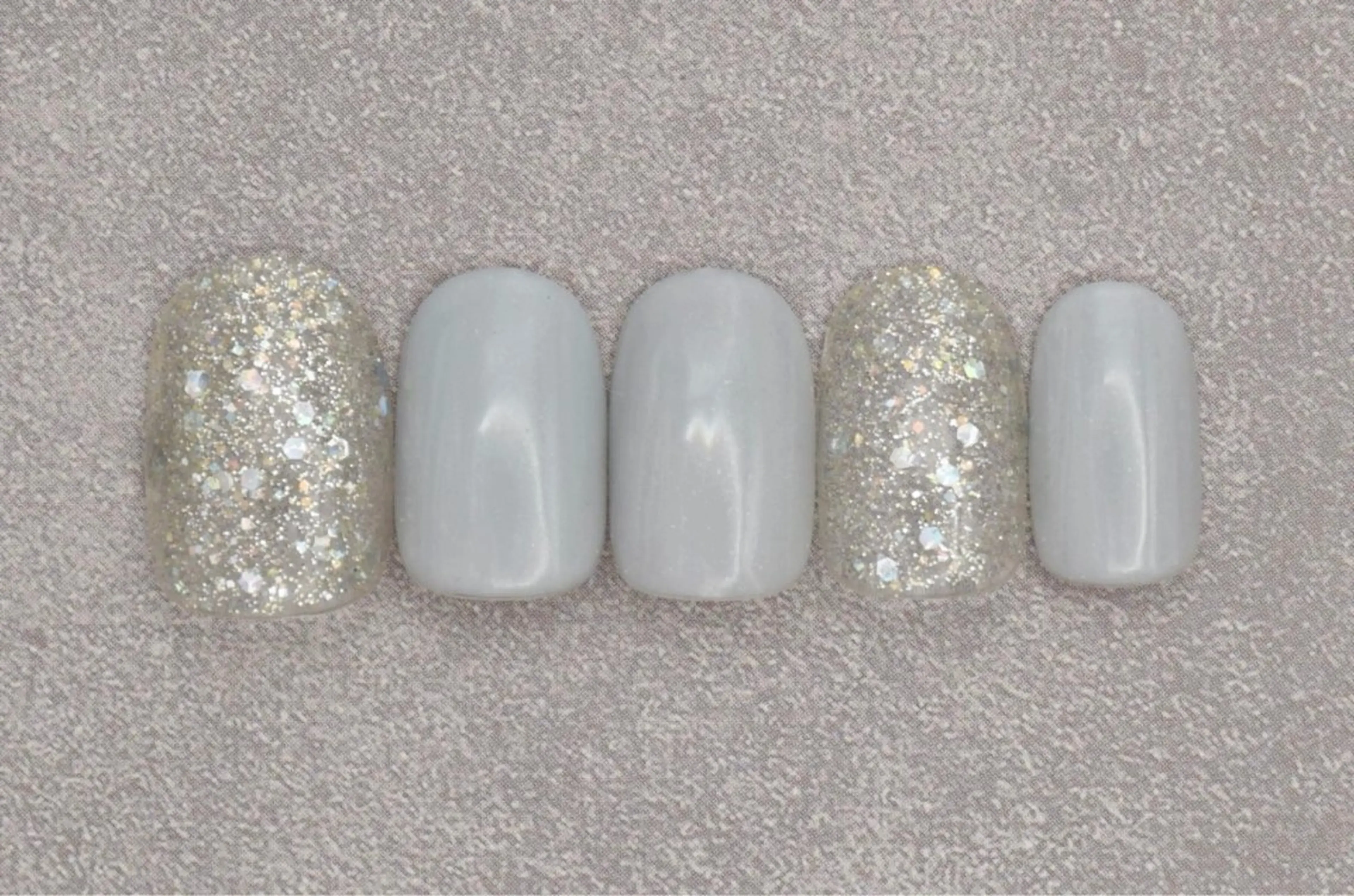 ネイル ゆら 練習生💅🏻のネイルデザイン