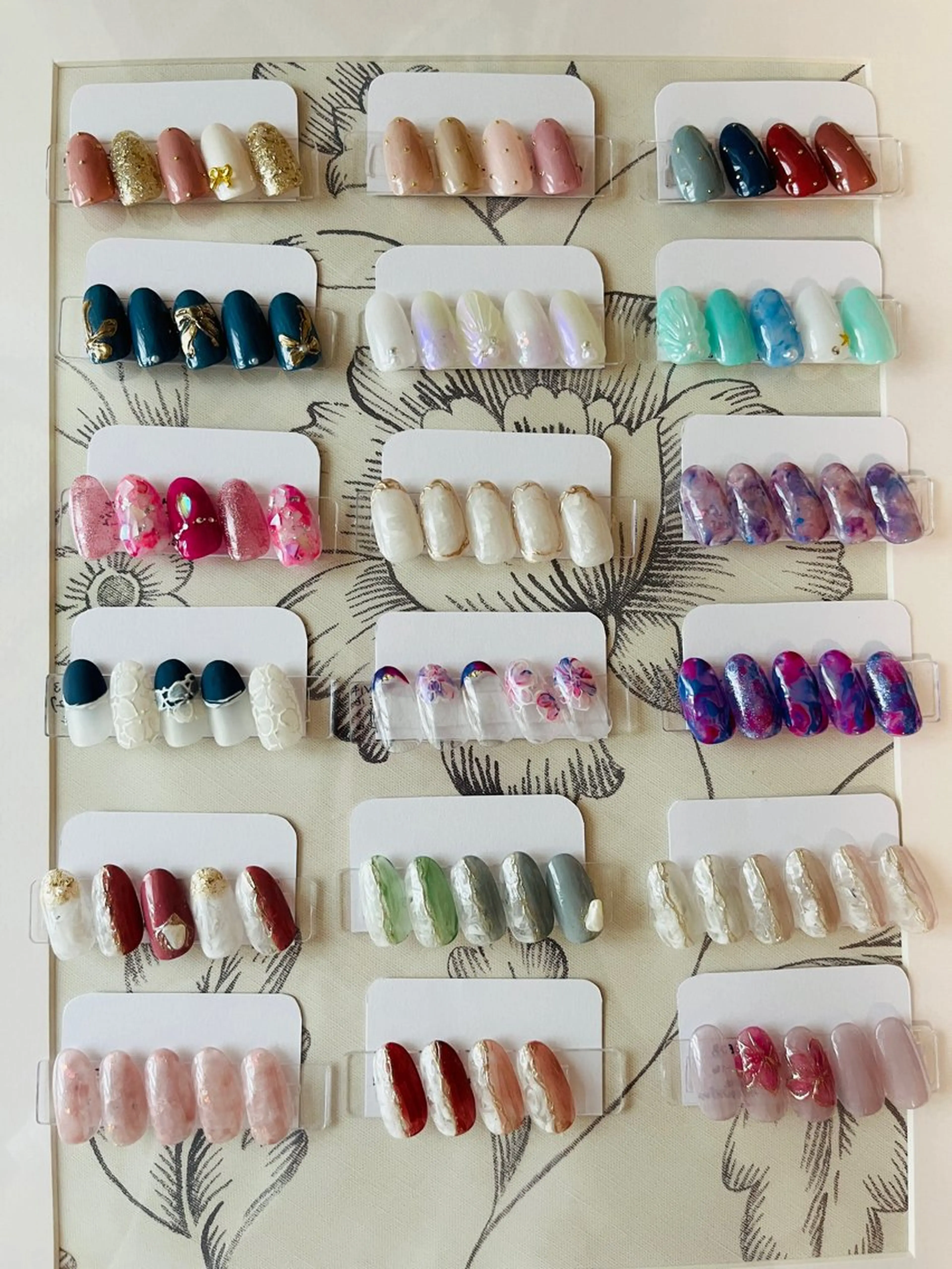 ネイル nail atelier  Rのネイルデザイン