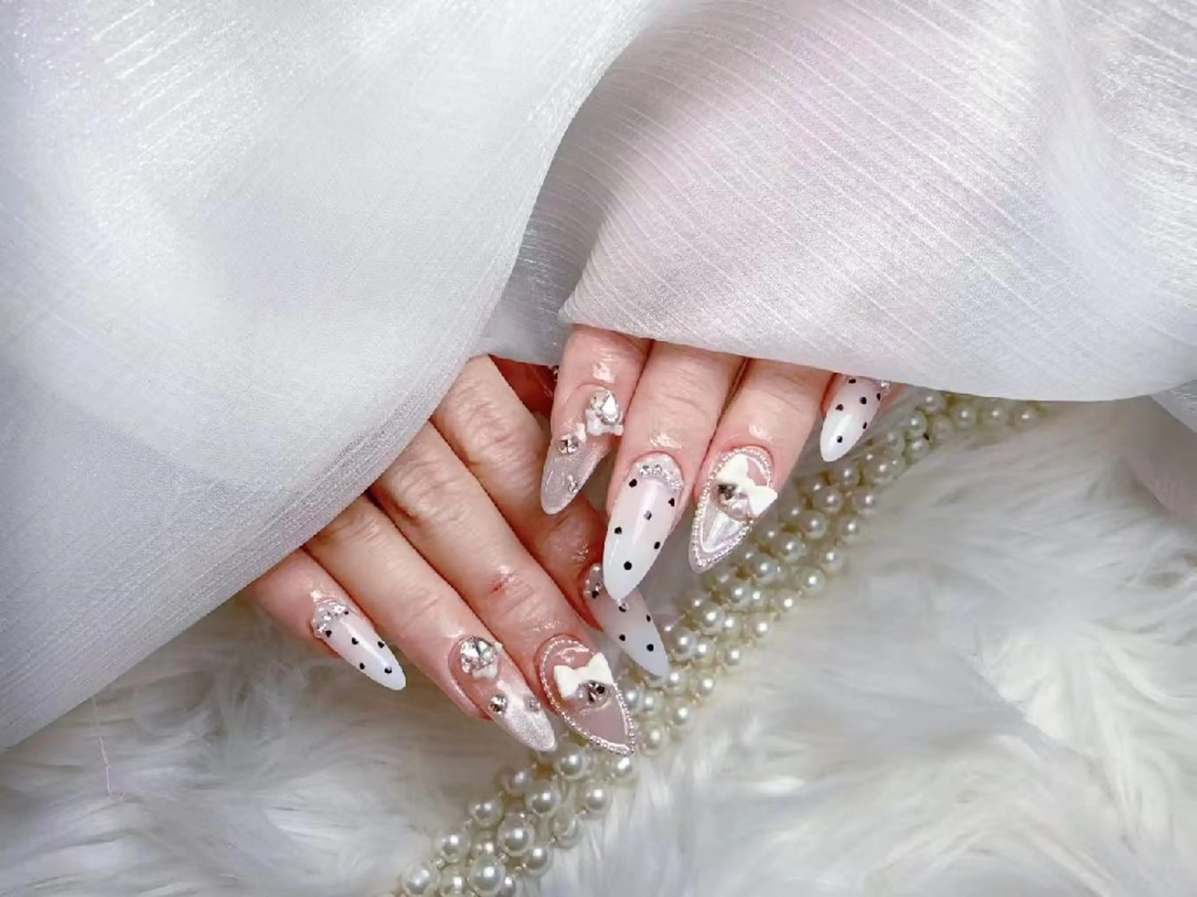 ネイル ENsalon AKIRAのネイルデザイン