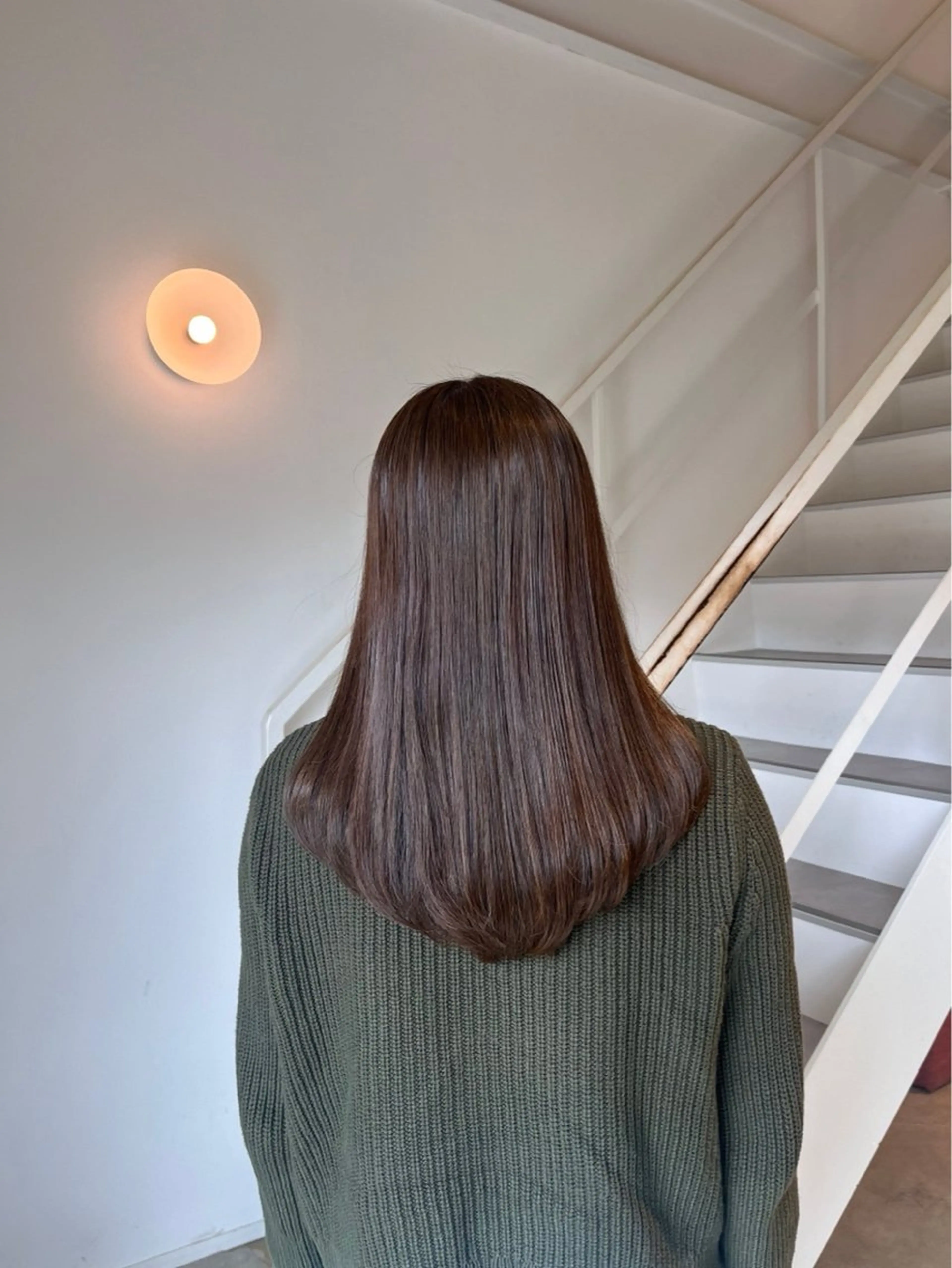 セミロング カラー キラ🌟 艶感color🎀のヘアスタイル