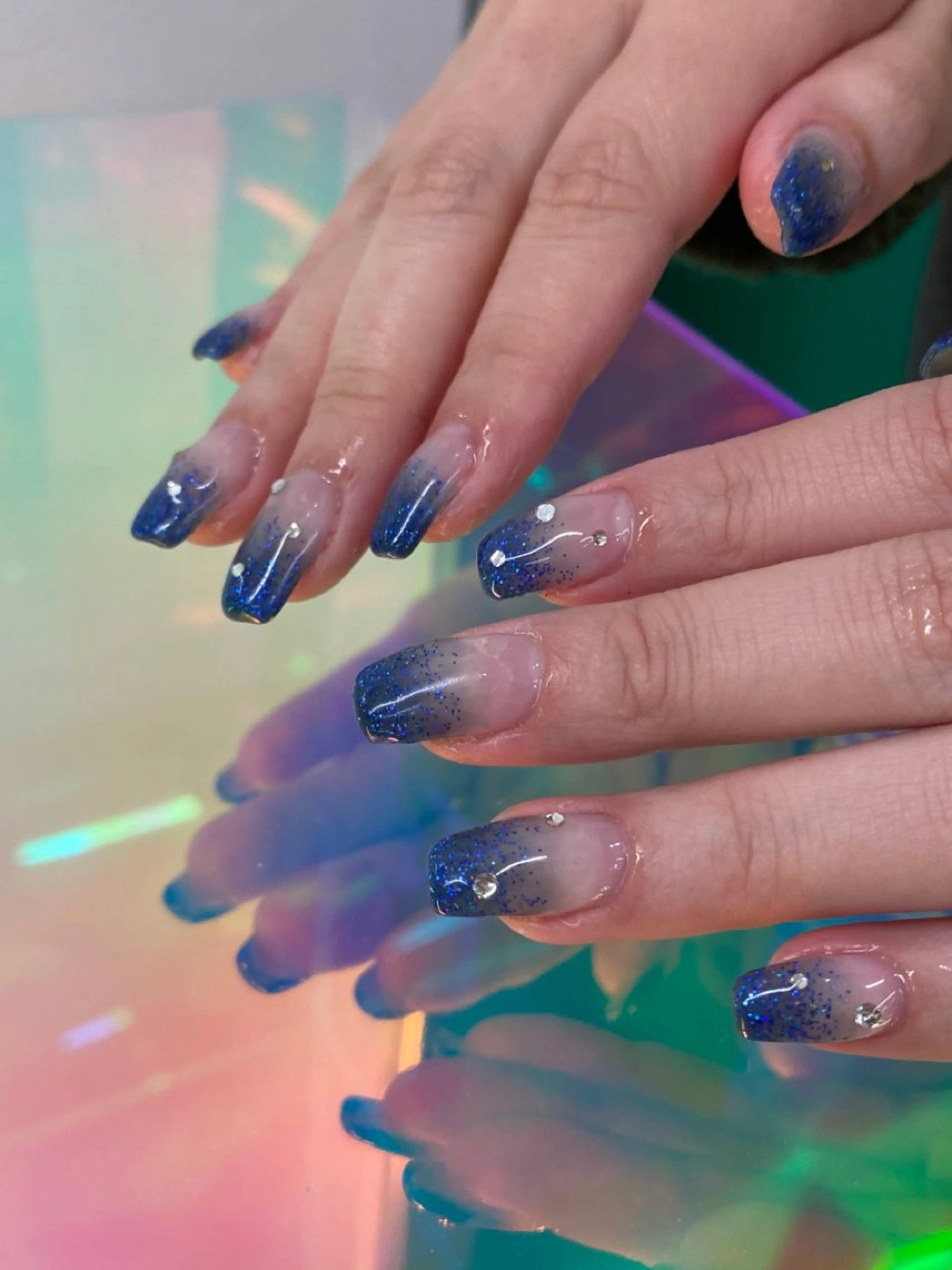 ネイル ラメ(グリッター) ラメグラデーション chika ／ nailのネイルデザイン