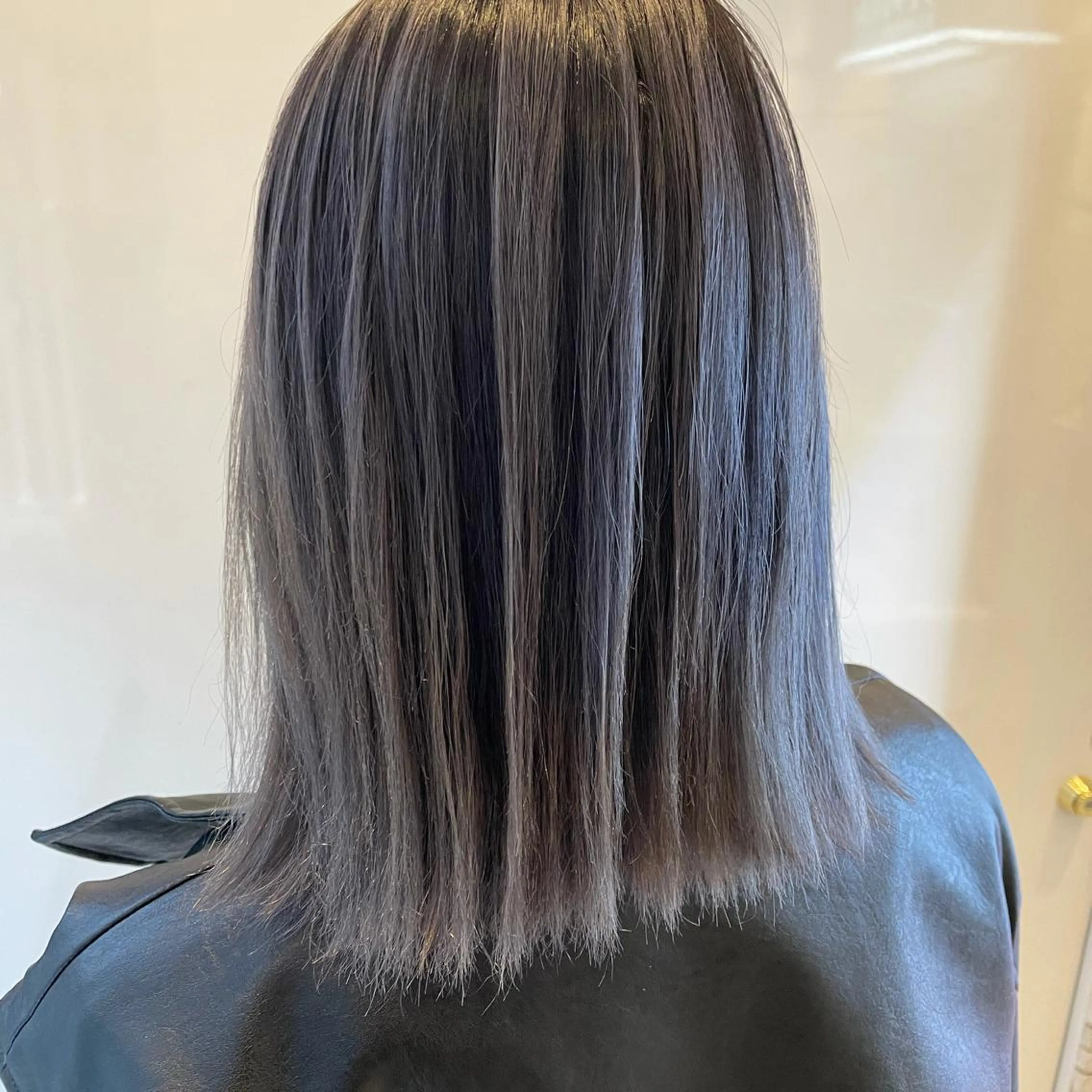 ショート カラー ヘアカラー 美髪形成！色素改善！ 秋田　和輝のヘアスタイル