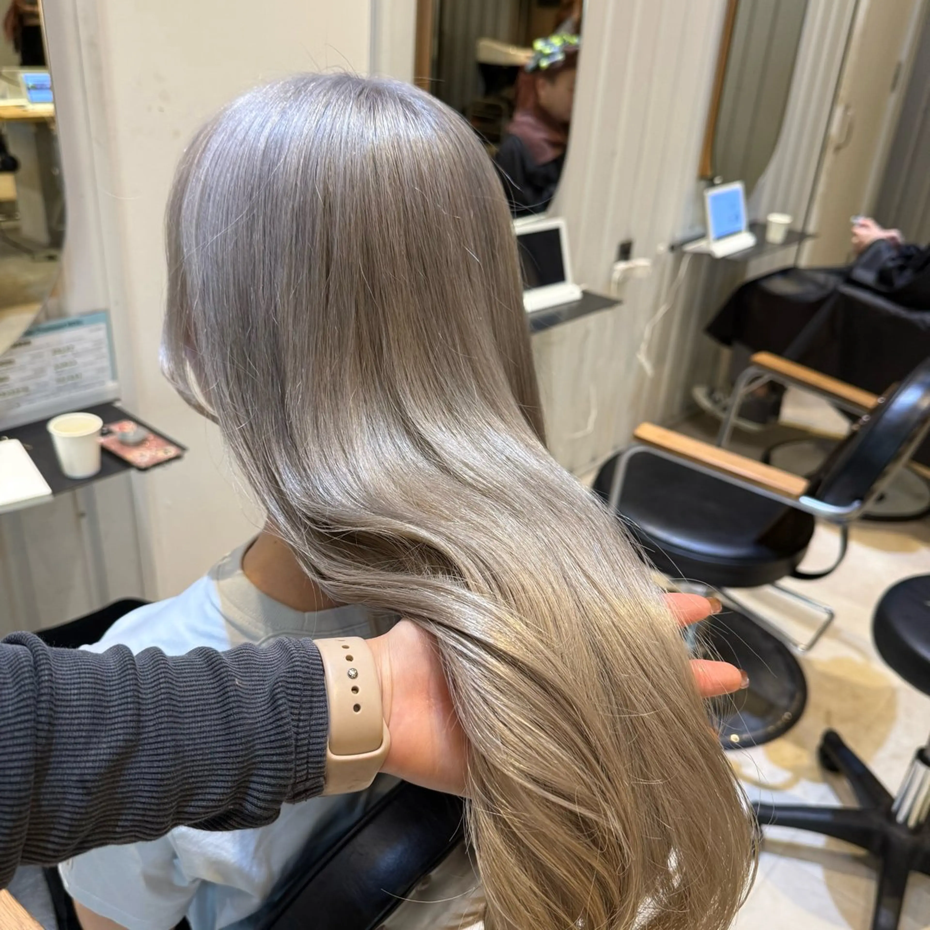 ロング カラー カット ヘアカラー 💘韓国レイヤー上 品カラーruru💘のヘアスタイル