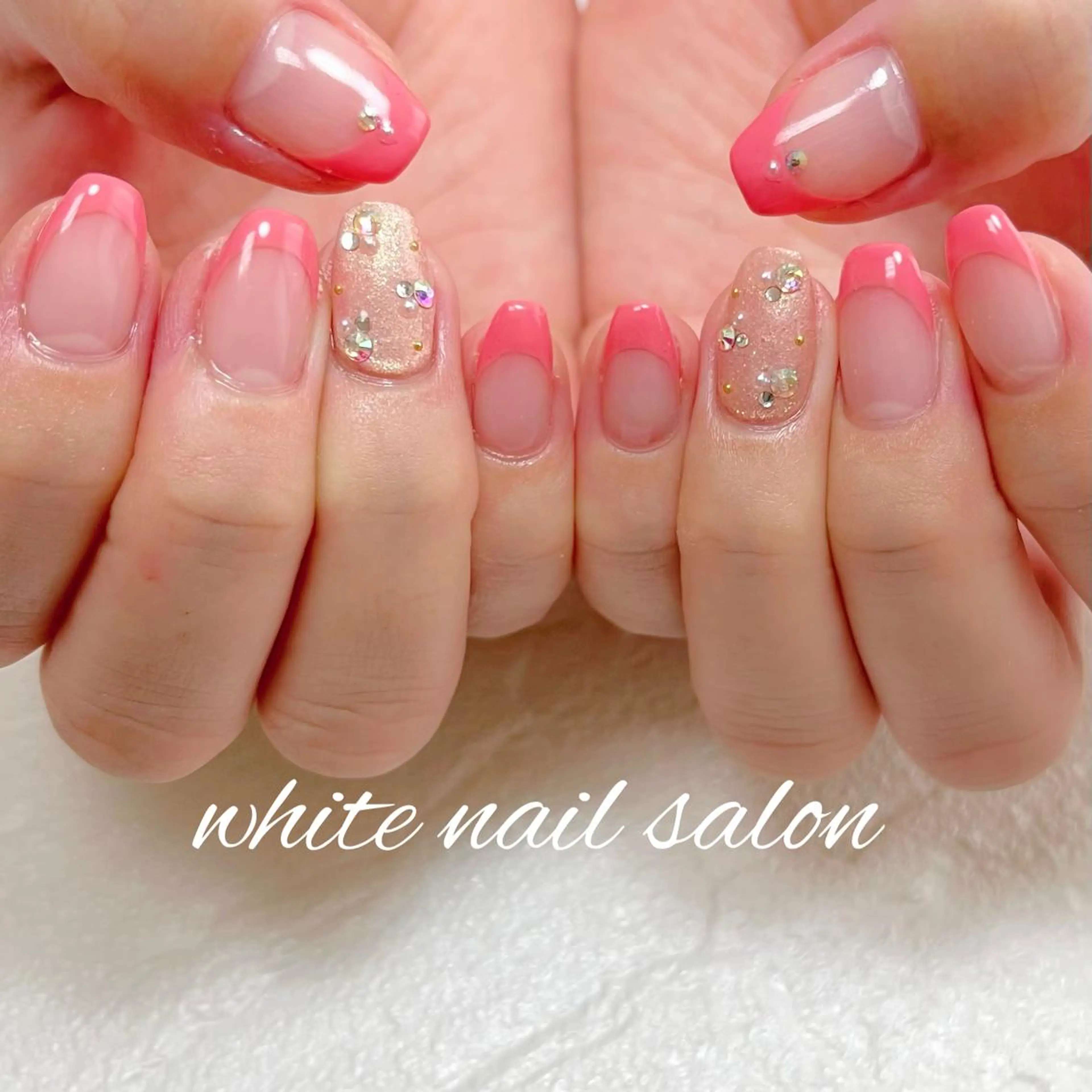 ネイル フットネイル ジェルネイル ハードジェル ラメ(グリッター) 持ち込み ハンドネイル white nail salonのネイルデザイン